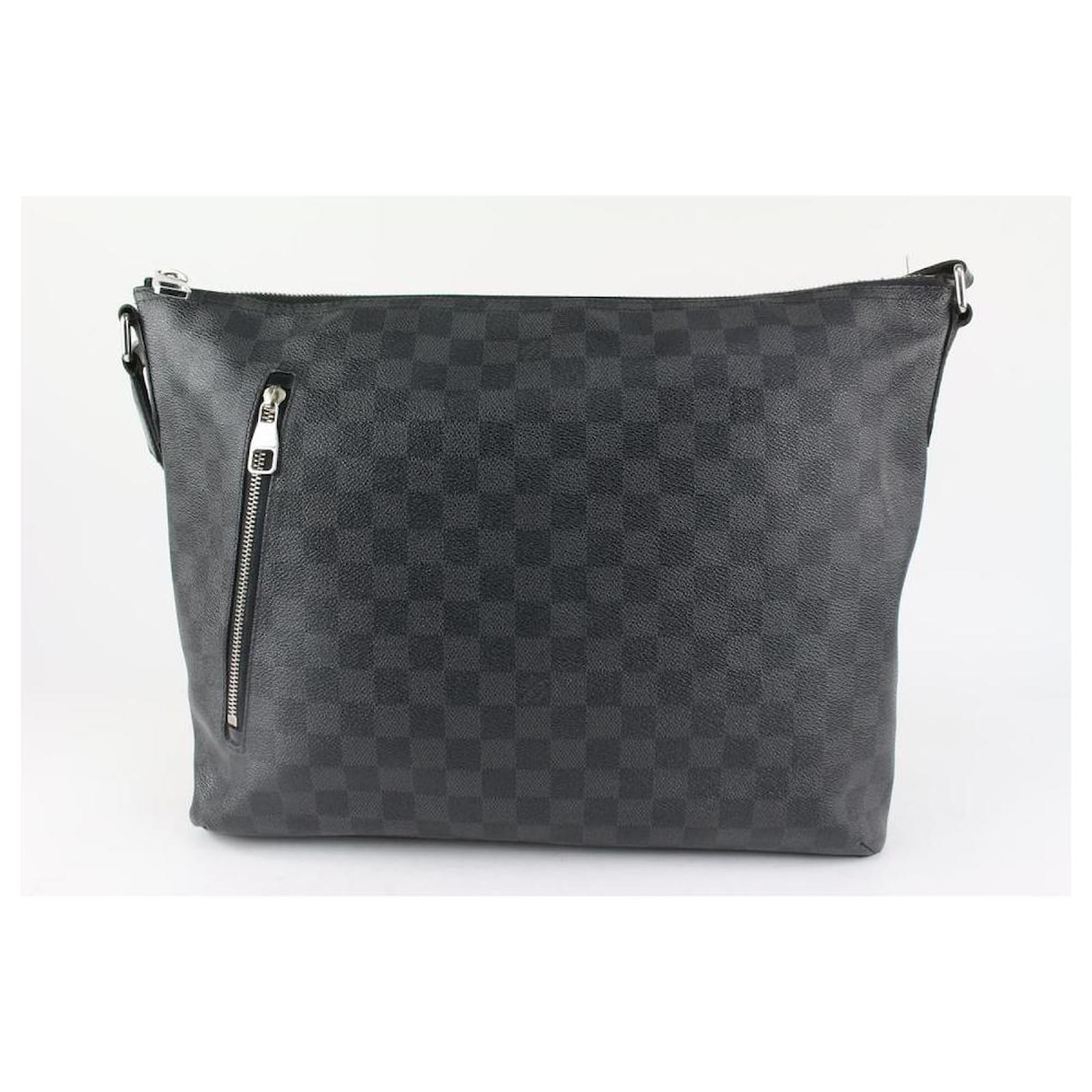 Louis Vuitton Damier Graphite Mick MM Crossbody Messenger Bag 1116lv30