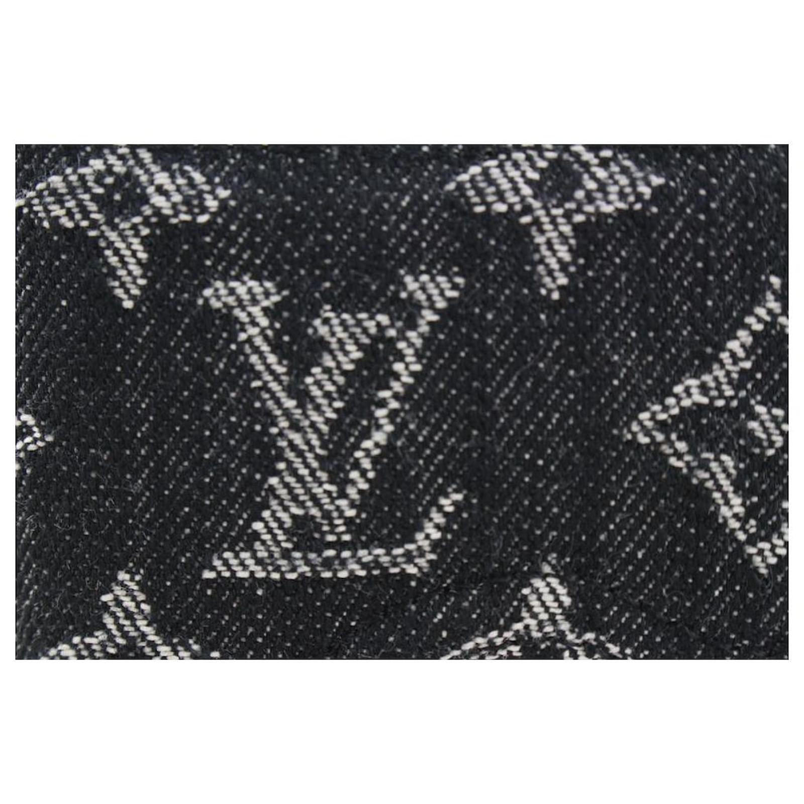 Louis Vuitton Nigo LV Made Black Monogram Denim Pocket Organizer Card  Wallet Leather ref.423949 - Joli Closet