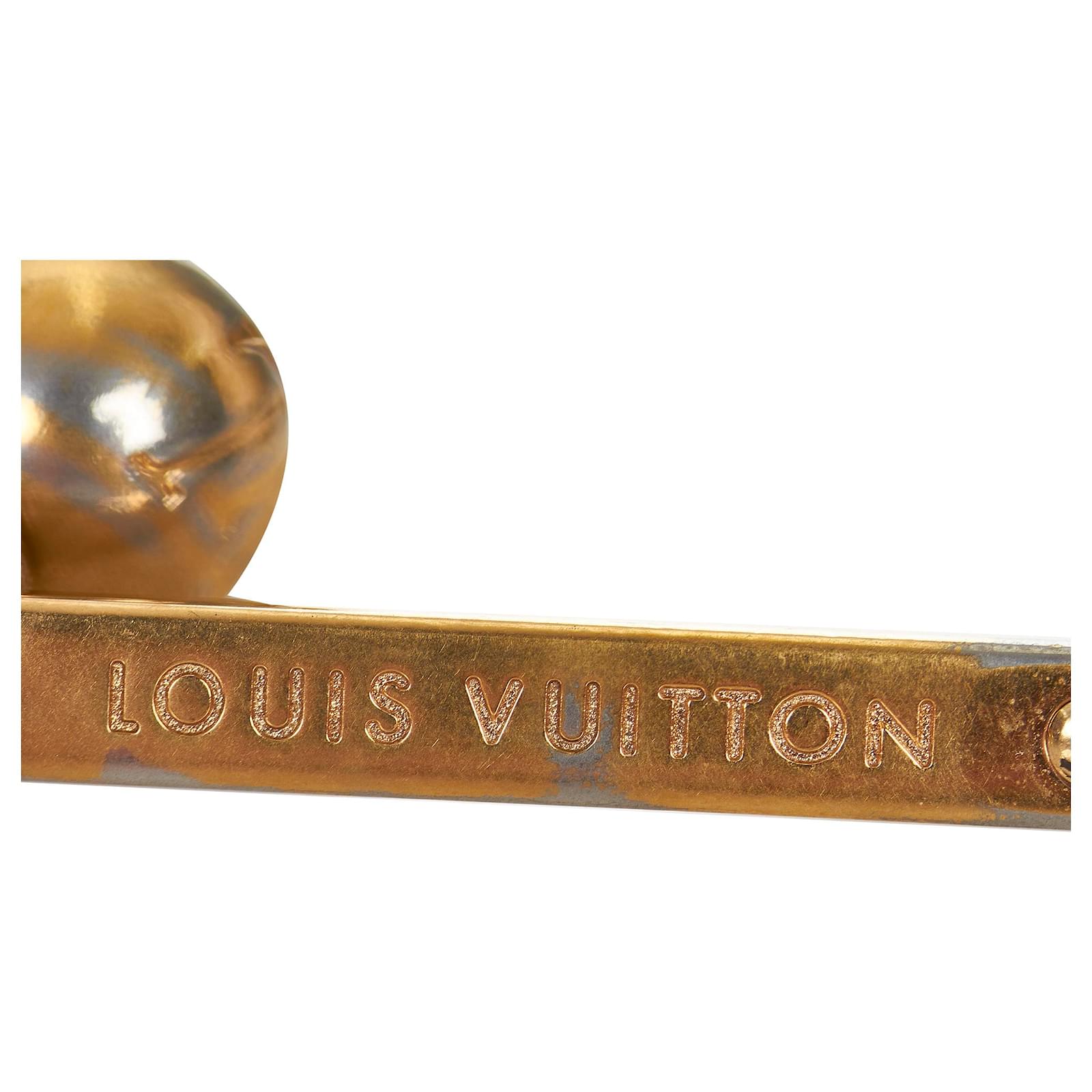 Louis Vuitton Brown Resin Ball Bag Charm Golden Metal Plastic ref.454411 -  Joli Closet