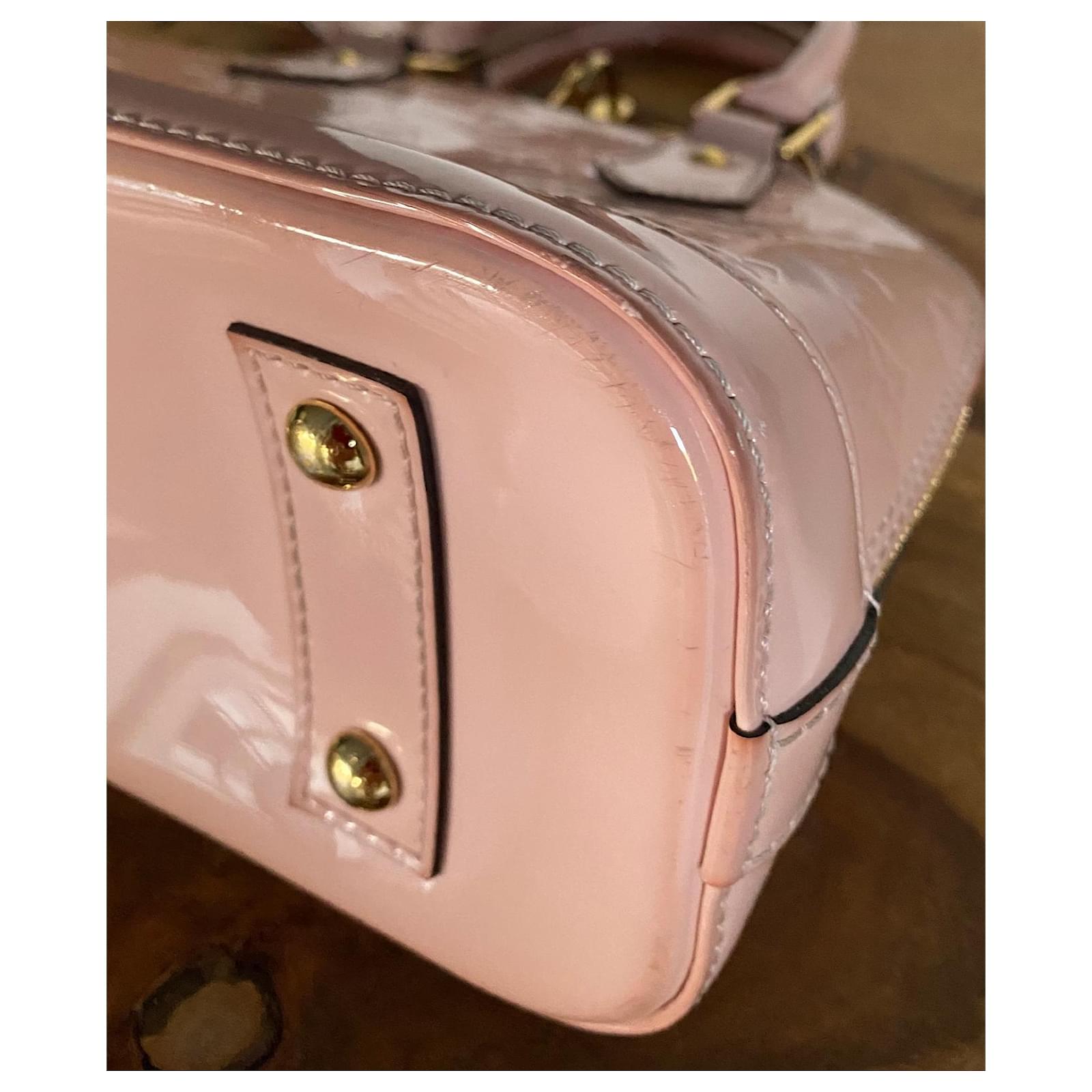 Alma Bb Pink Patent Leather Cross Body Bag – Vegaluxuries