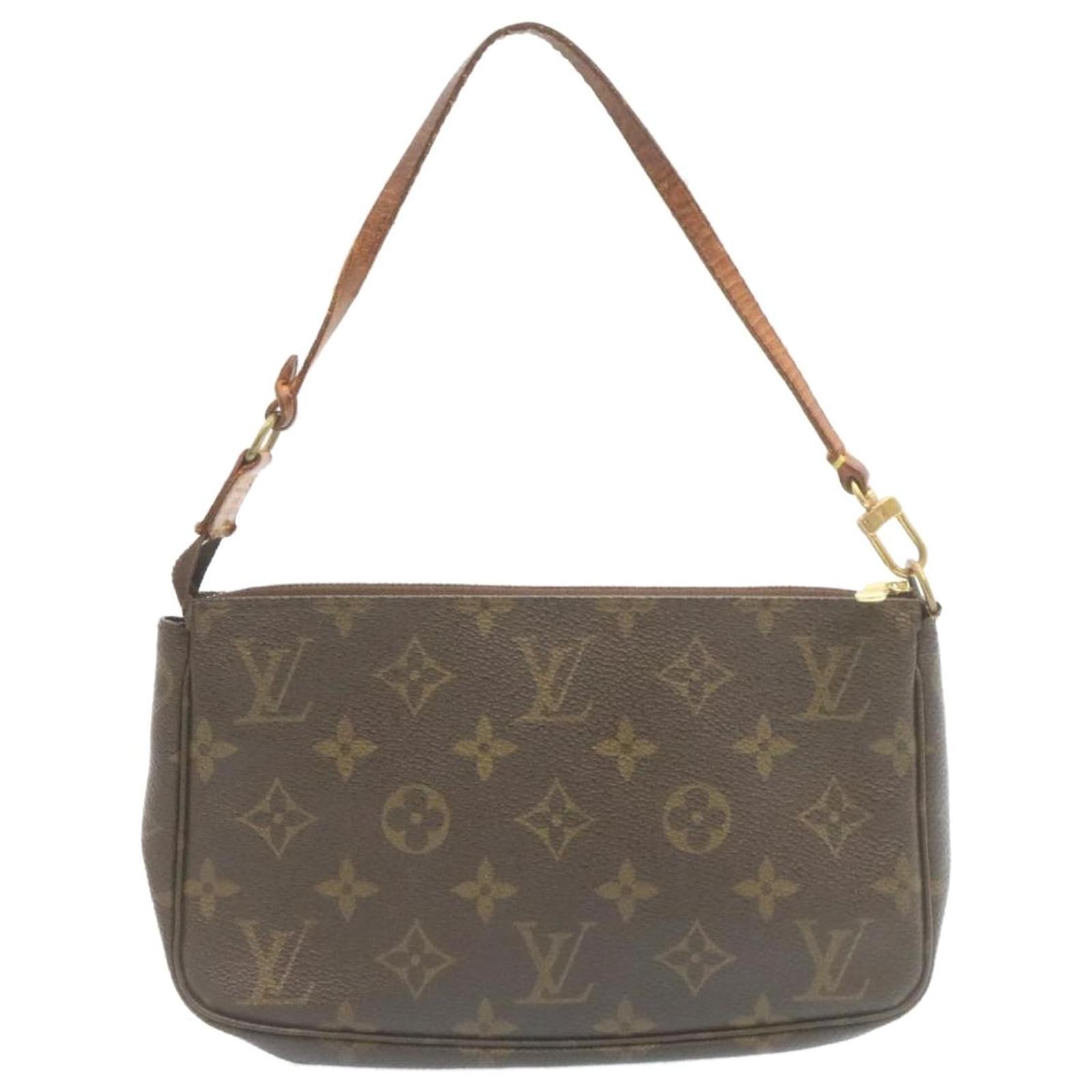 pochette accessoires dimensions