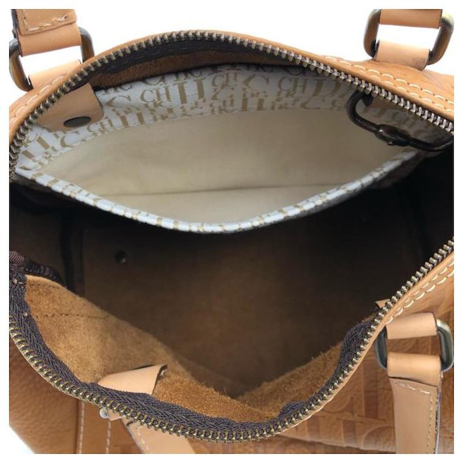 Carolina Herrera Handbags Brown Leather ref.888191 - Joli Closet