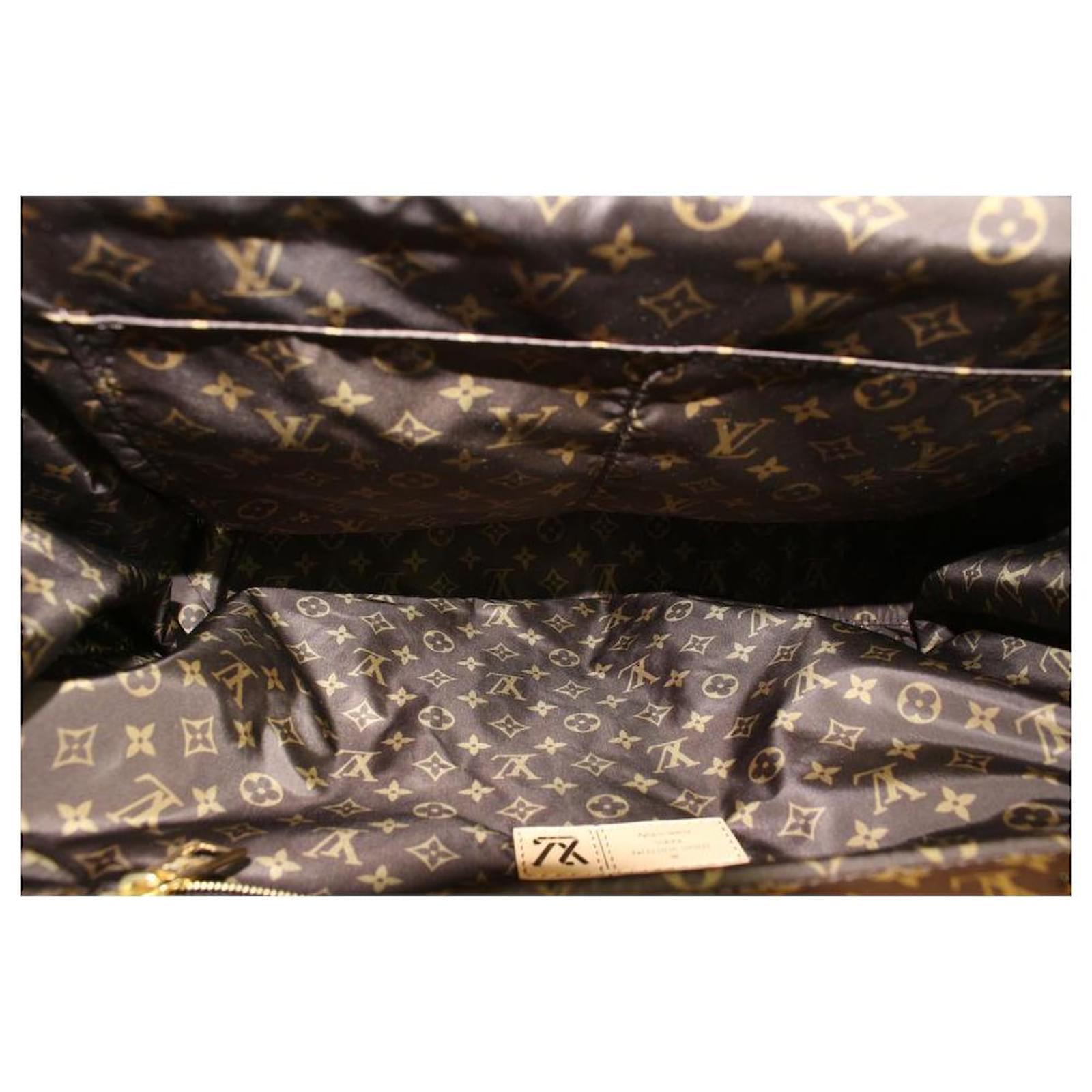 Louis Vuitton, Bags, Louis Vuitton Beige Puffer Monogram Pillow Onthego  Gm 2way Tote 4lk42c