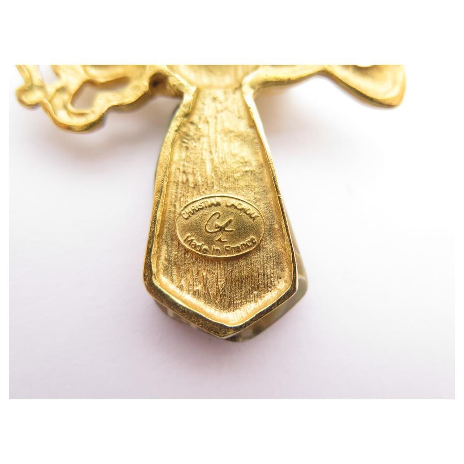 Pendentif Vintage Métal Doré – Bijou Ancien Pour Collection Ou Cadeau