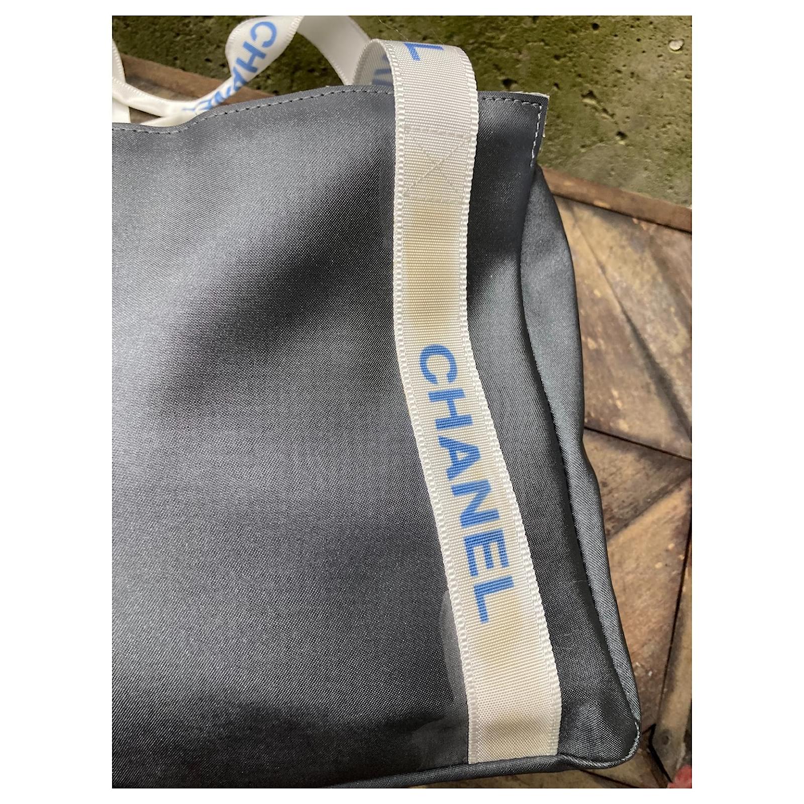 Chanel mini shopping bag White Blue Dark grey Nylon ref.427773 - Joli Closet