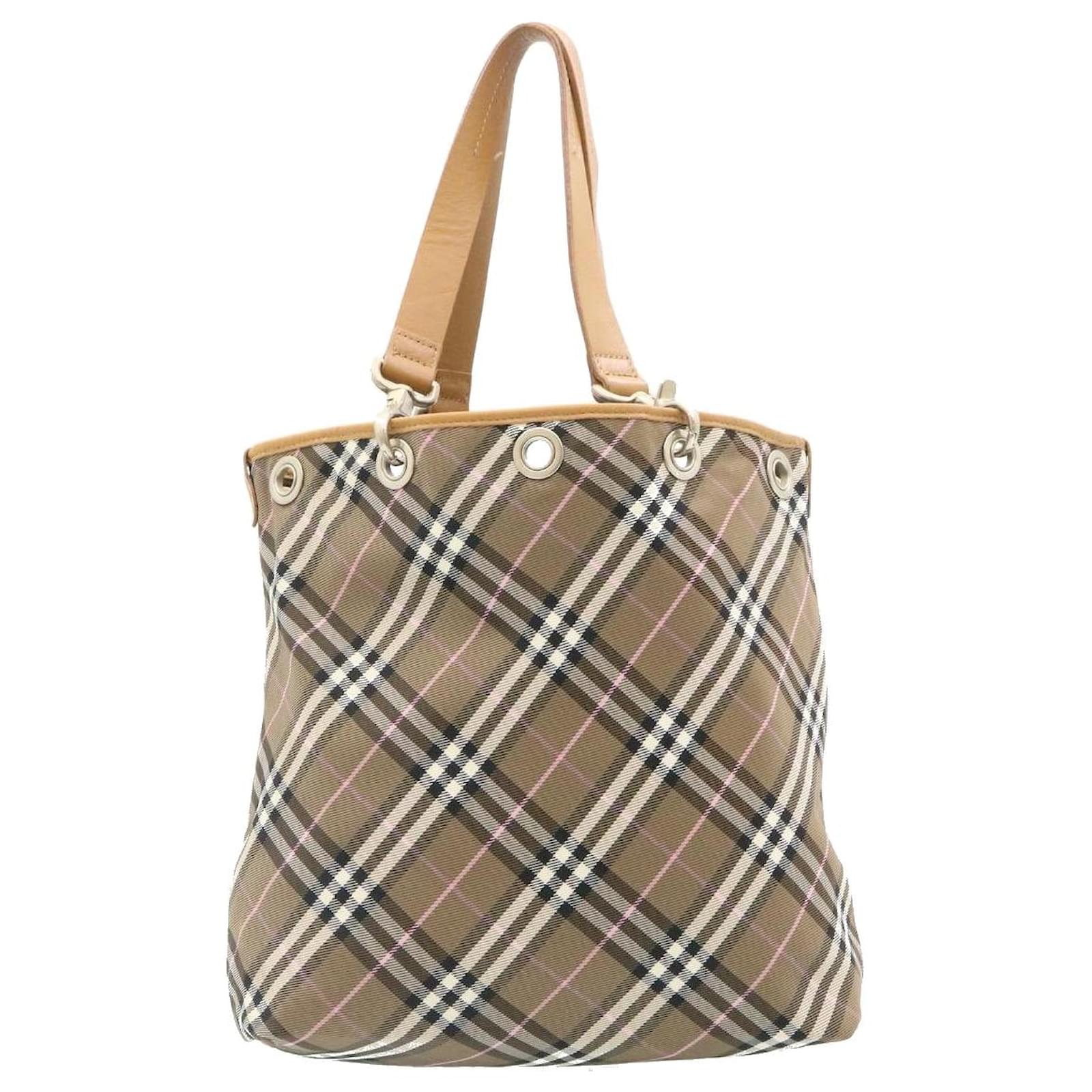 Burberry tote bag Navy blue Cloth ref.428707 Joli Closet