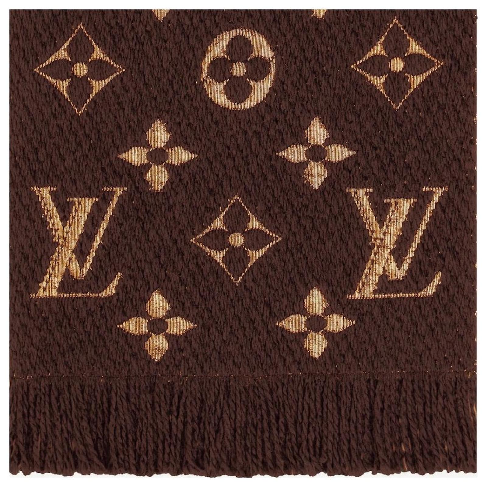 Louis Vuitton Logomania Shine brown gold scarf Golden Dark brown Silk Wool  ref.427963 - Joli Closet