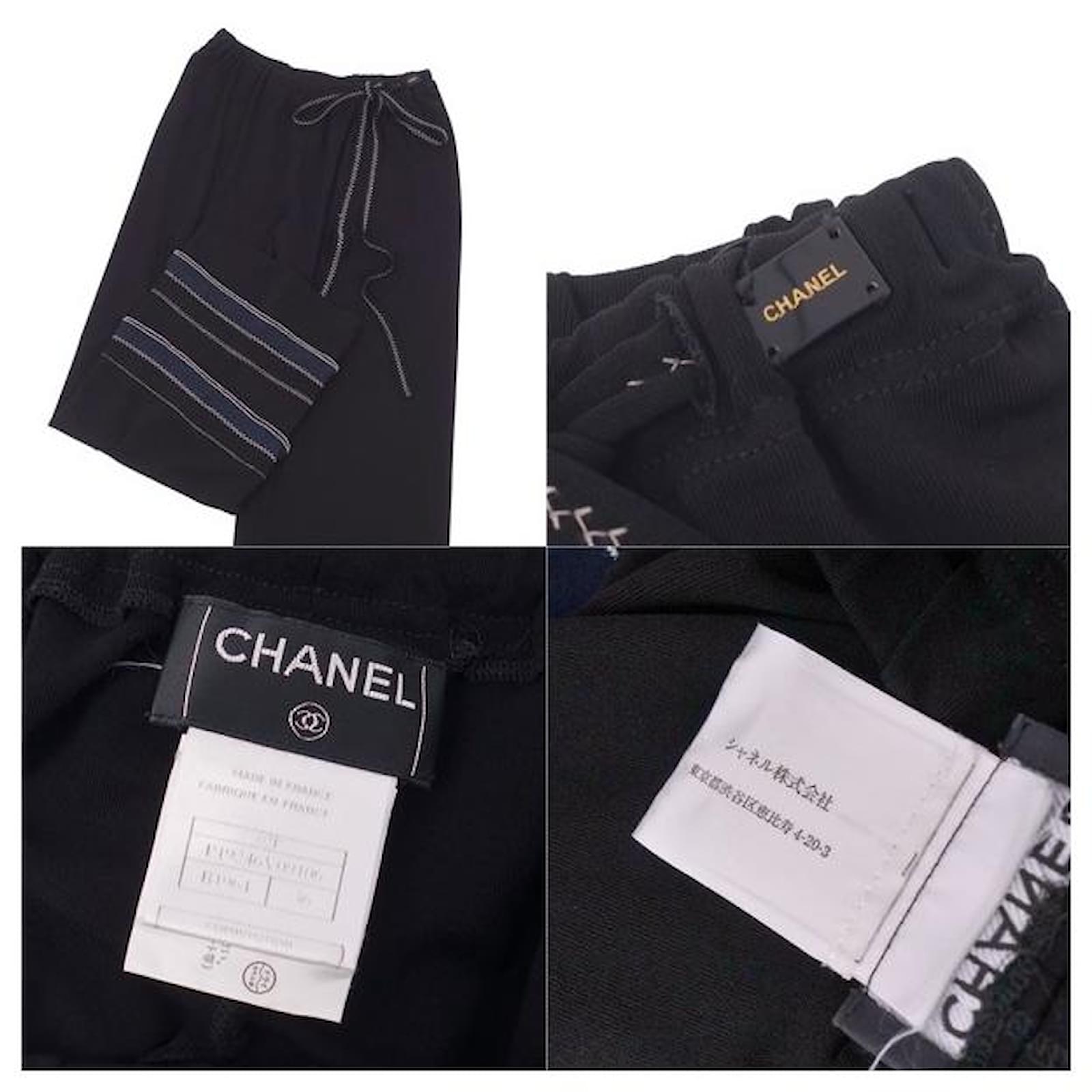 l Pantalones CHANEL Pantalones anchos de rayón Pantalones sencillos Placa  con logo Pantalones de mujer Negro Azul marino Talla 36 (S equivalente)  Rayo ref.428256 - Joli Closet
