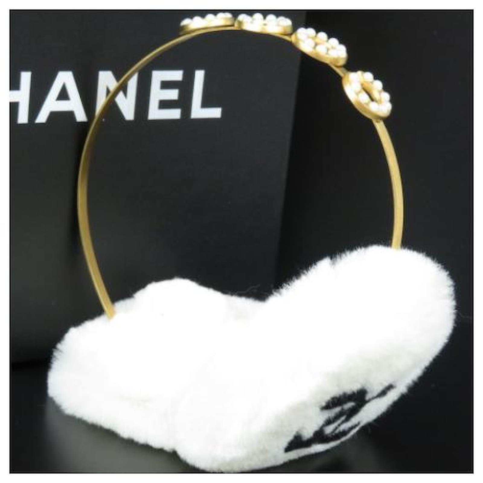 Chanel Shearling Cashmere Black Ivory Logo Earmuffs – Coco