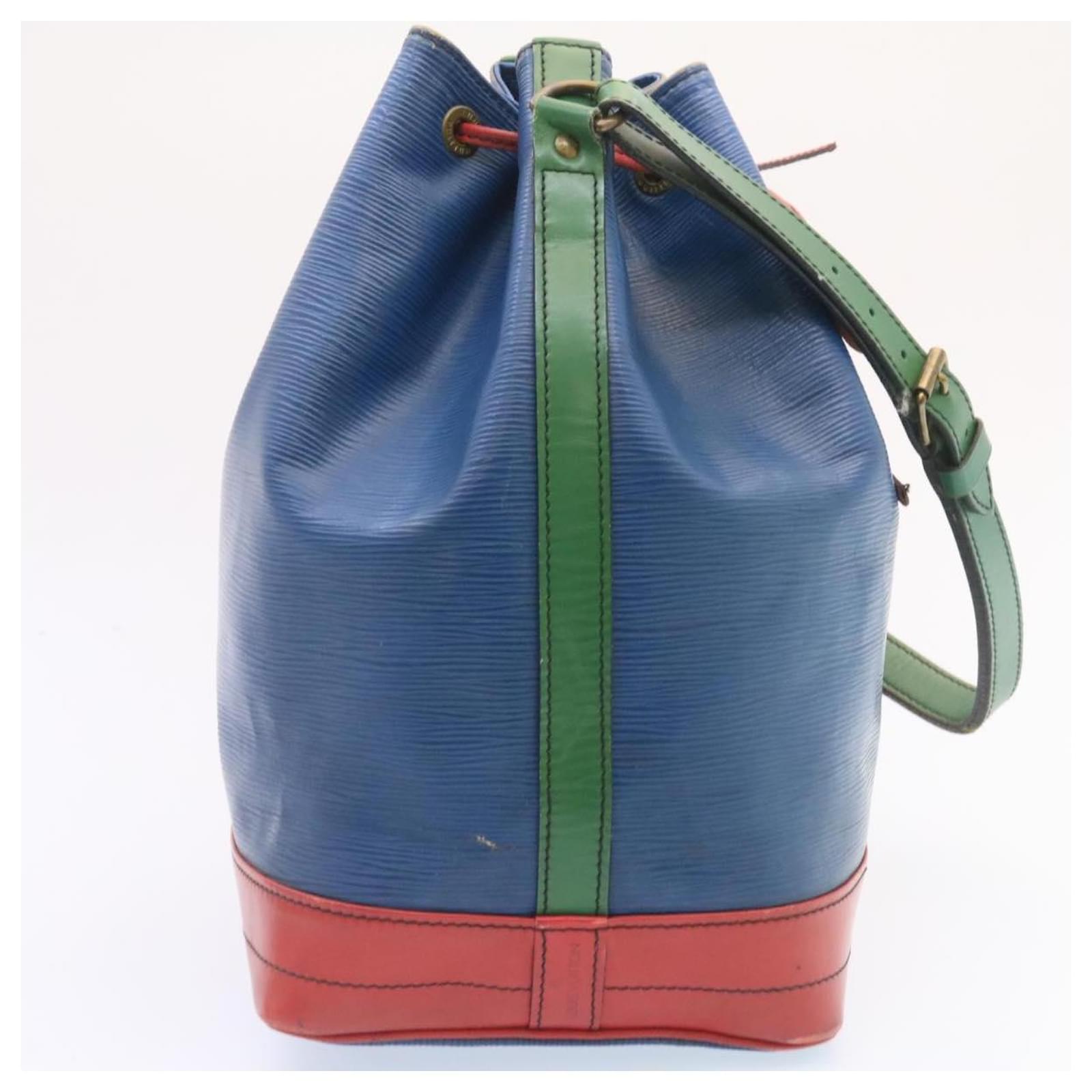 LOUIS VUITTON Epi Noe Tricolor Shoulder Bag Red Blue Green M44082