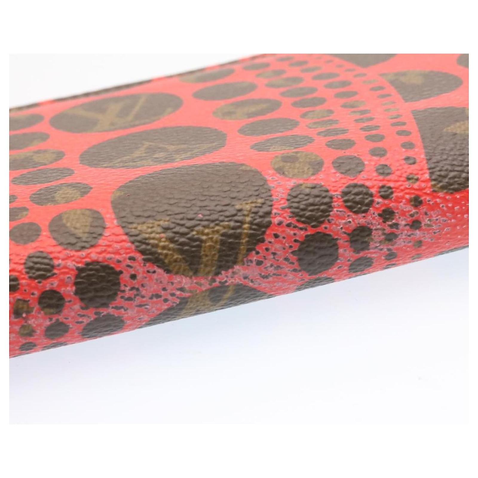 Louis Vuitton Monogramm Yayoi Kusama Dots Zippy red M60450 Cotton  ref.913748 - Joli Closet