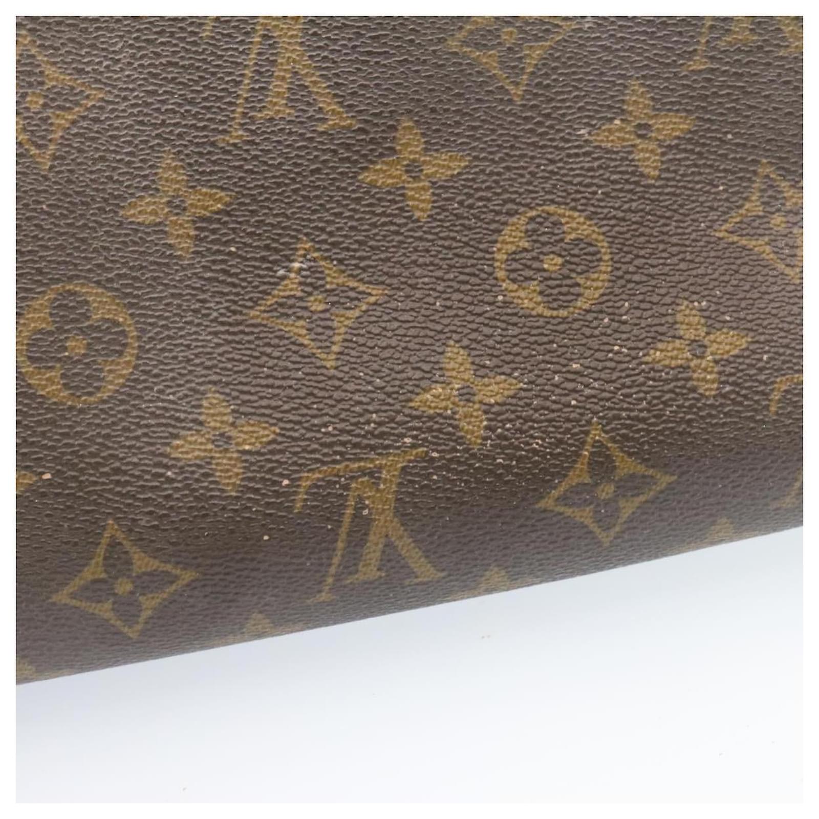 Louis Vuitton Monogram Canvas Cosmetic Pouch Gm M47353