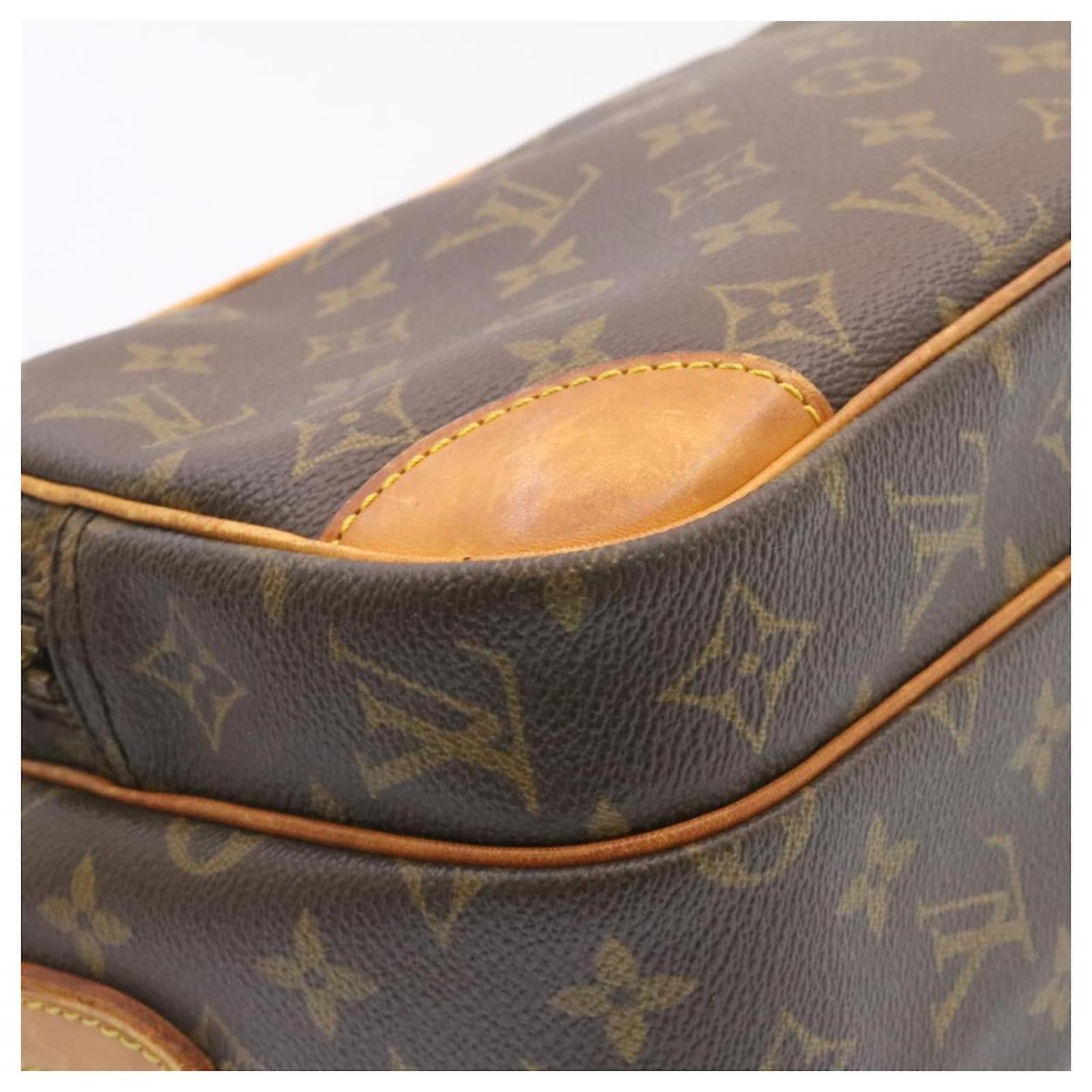 LOUIS VUITTON Monogram Nile Shoulder Bag M45244 LV Auth jk580