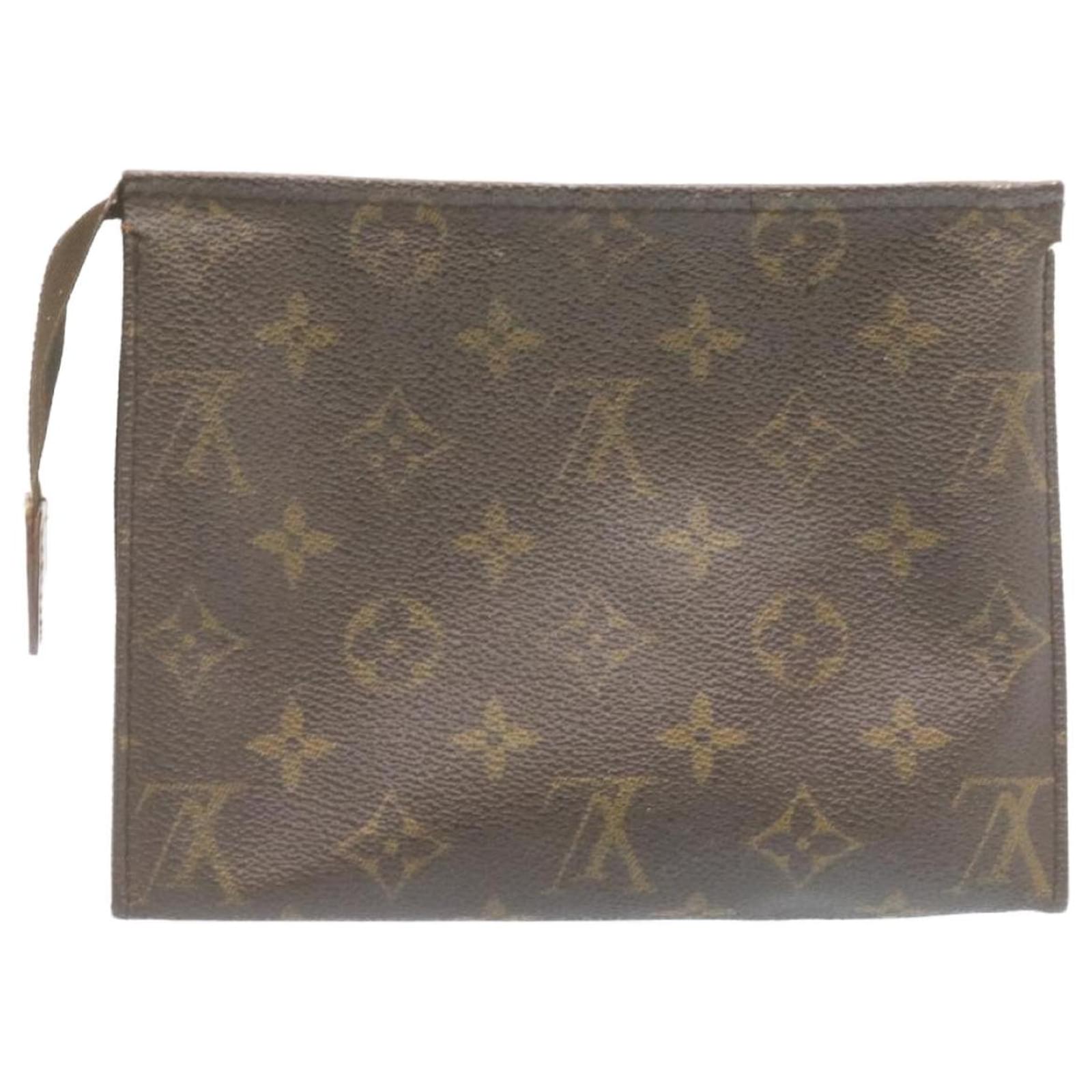 Louis Vuitton Poche Toilette 19 toiletry- Monogram Canvas