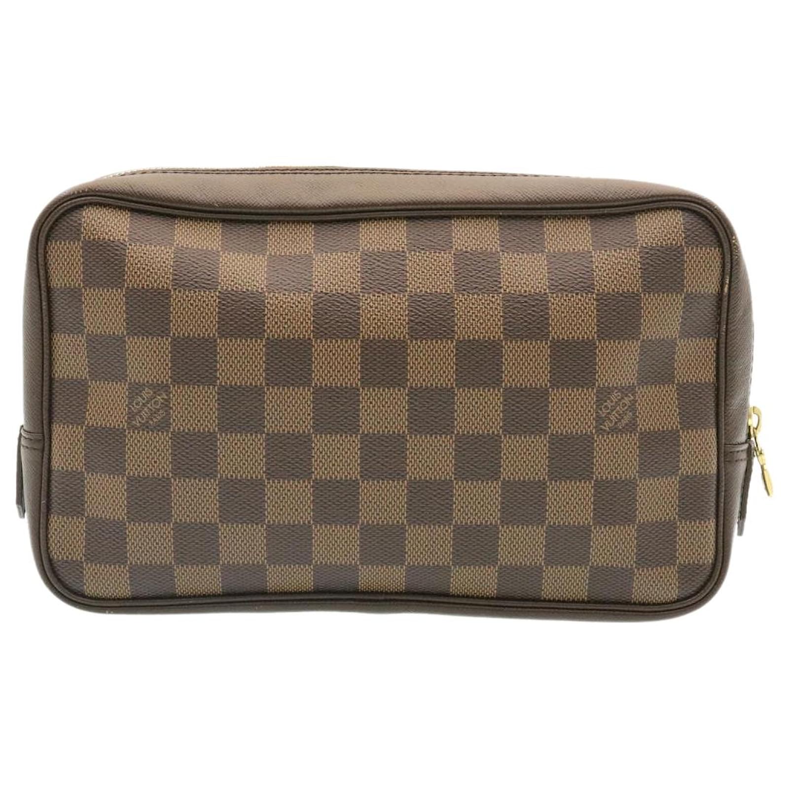 LOUIS VUITTON Damier Ebene Trousse Toilette Clutch Bag N47623 LV Auth ac029  ref.430905 - Joli Closet