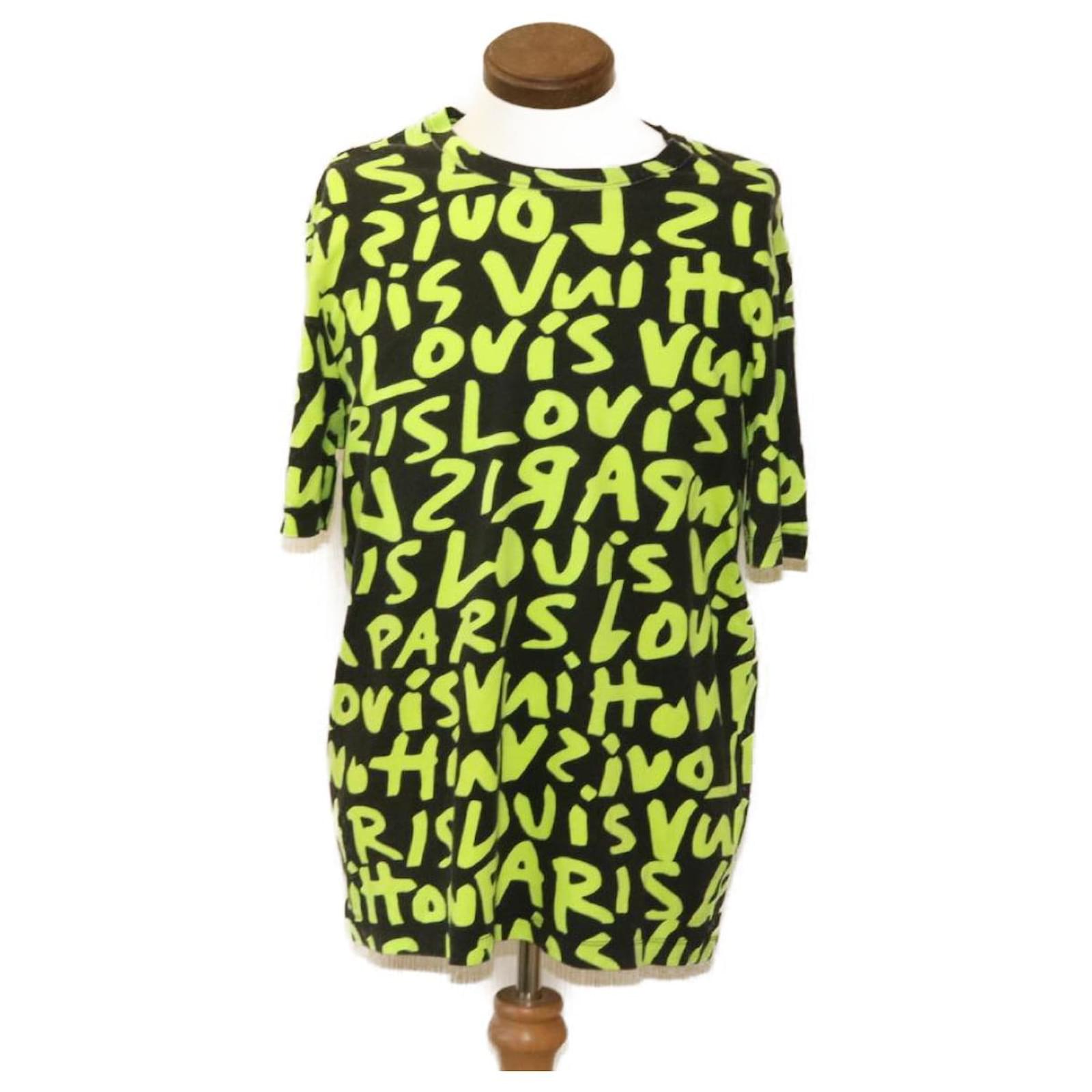 LOUIS VUITTON Graffiti Short-sleeved T-shirt Black Light Yellow LV Auth  gt1586 Cotton ref.432808 - Joli Closet