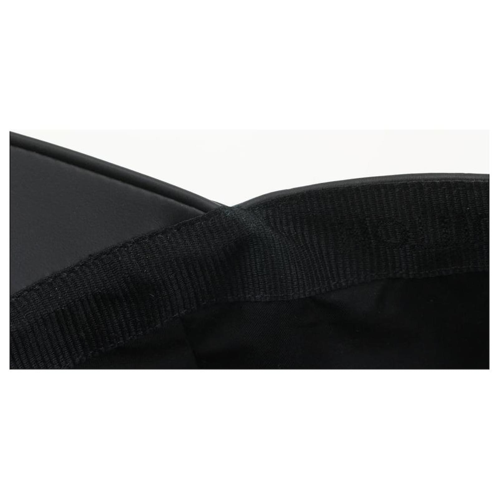 Louis Vuitton Black Leather Monogram Shadow Cap ou Pas Baseball Hat  ref.376226 - Joli Closet