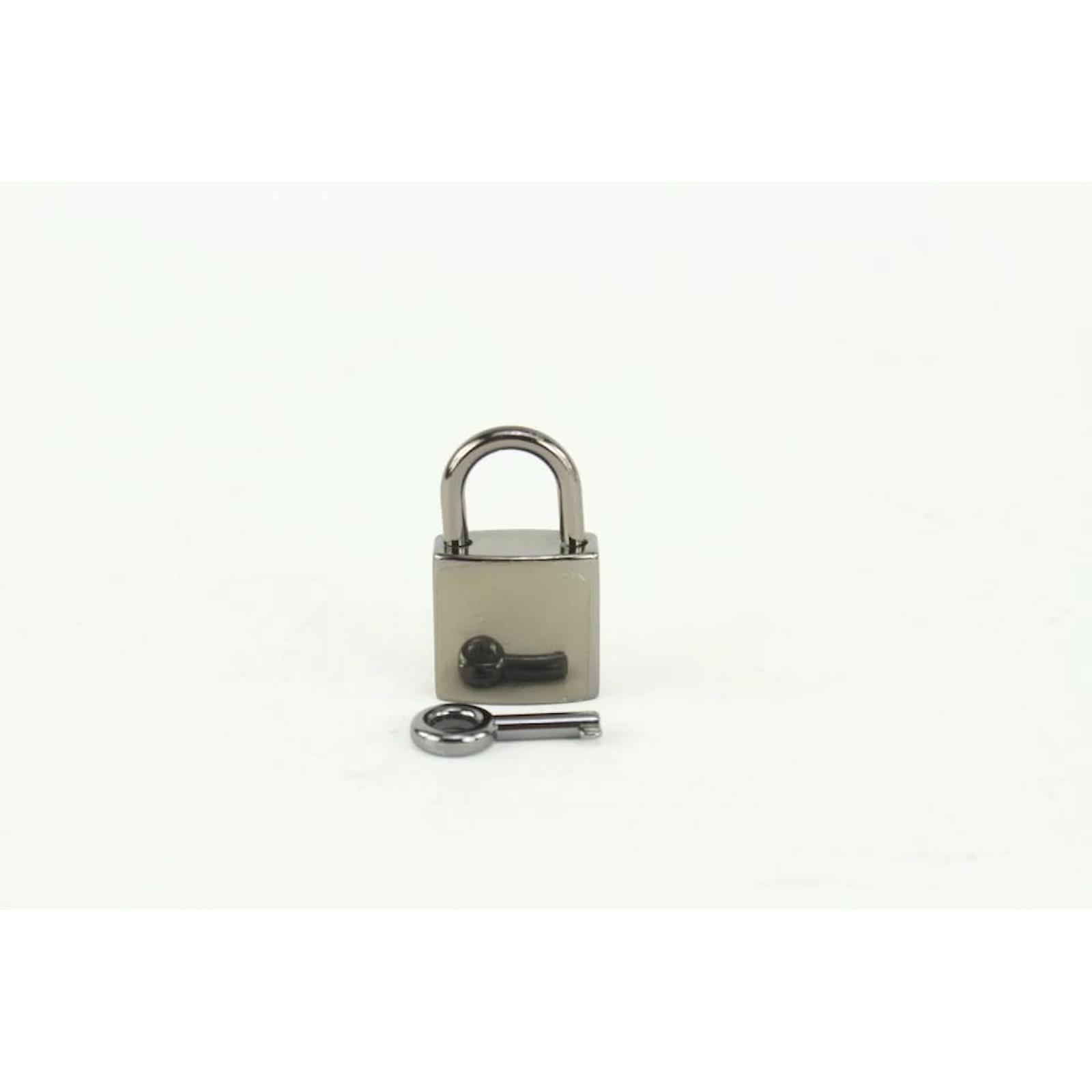 Fendi FF Logo Padlock and Key Lock Set buy Bag Charm 126f48