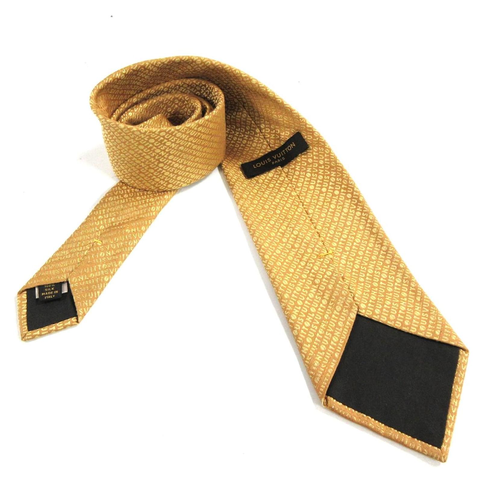 Silk tie Louis Vuitton Gold in Silk - 29238782
