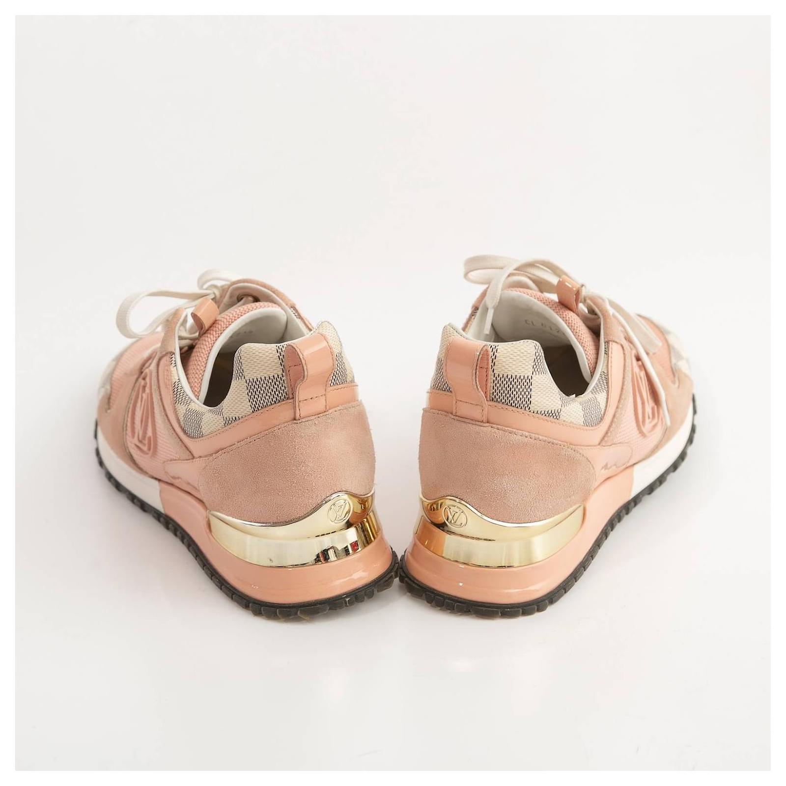 Sneakers Louis Vuitton Rosa ref.436347 - Joli Closet