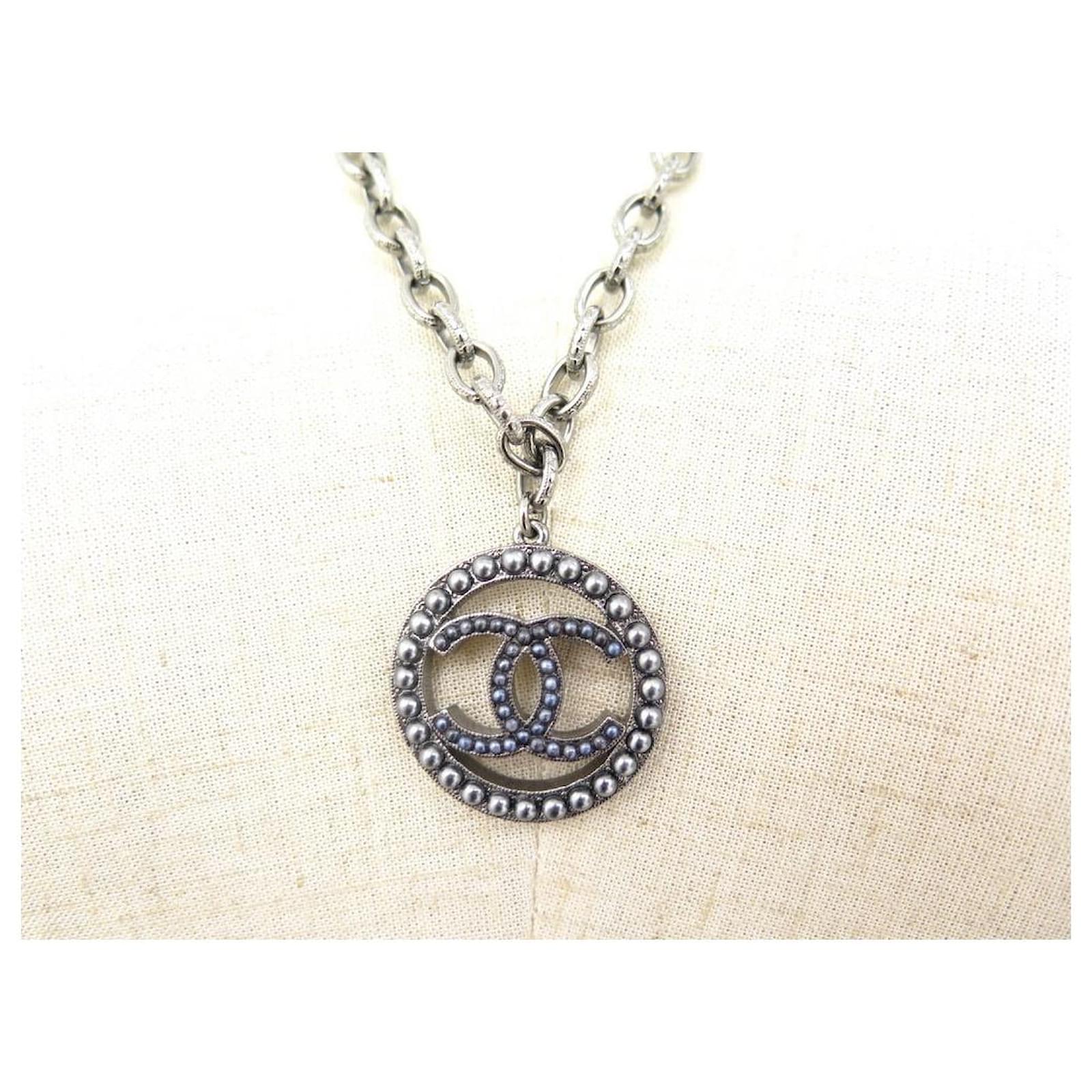 chanel necklace pearl price
