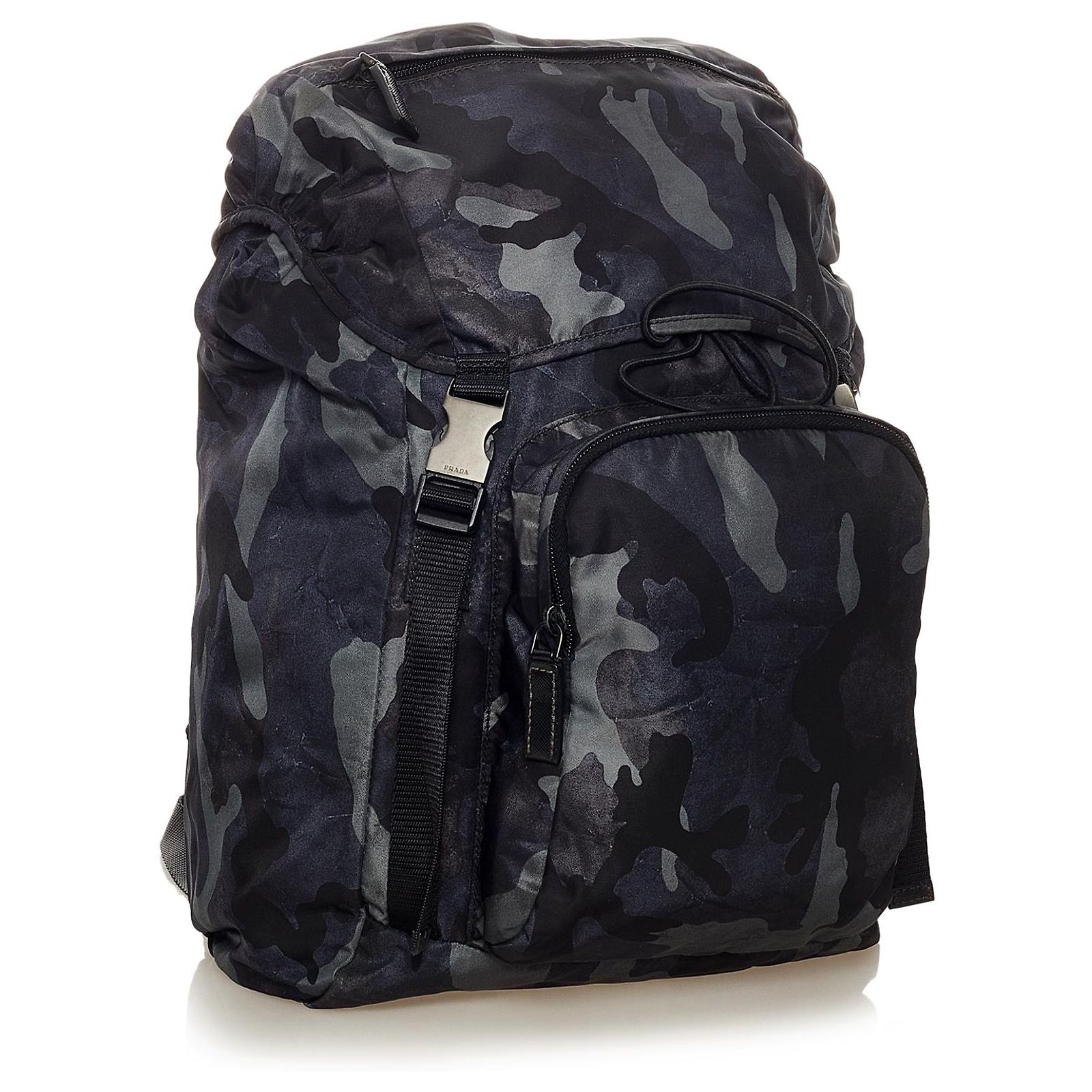 Zaino Prada in Tessuto Camouflage Grigio Nero Pelle Vitello simile a un  vitello Nylon Panno ref.438595 - Joli Closet