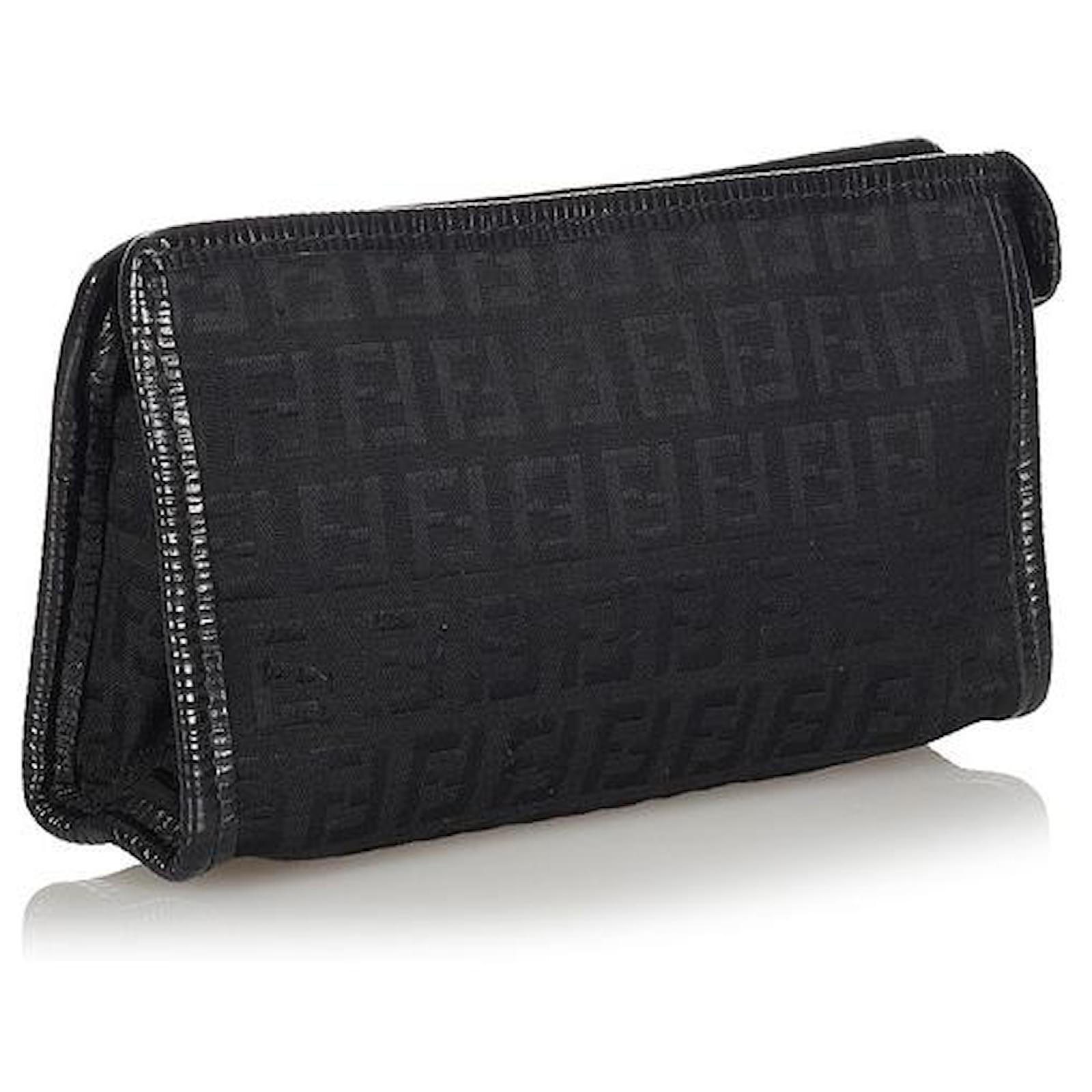 Fendi Clutch bag Black Cloth ref.440600 Joli Closet