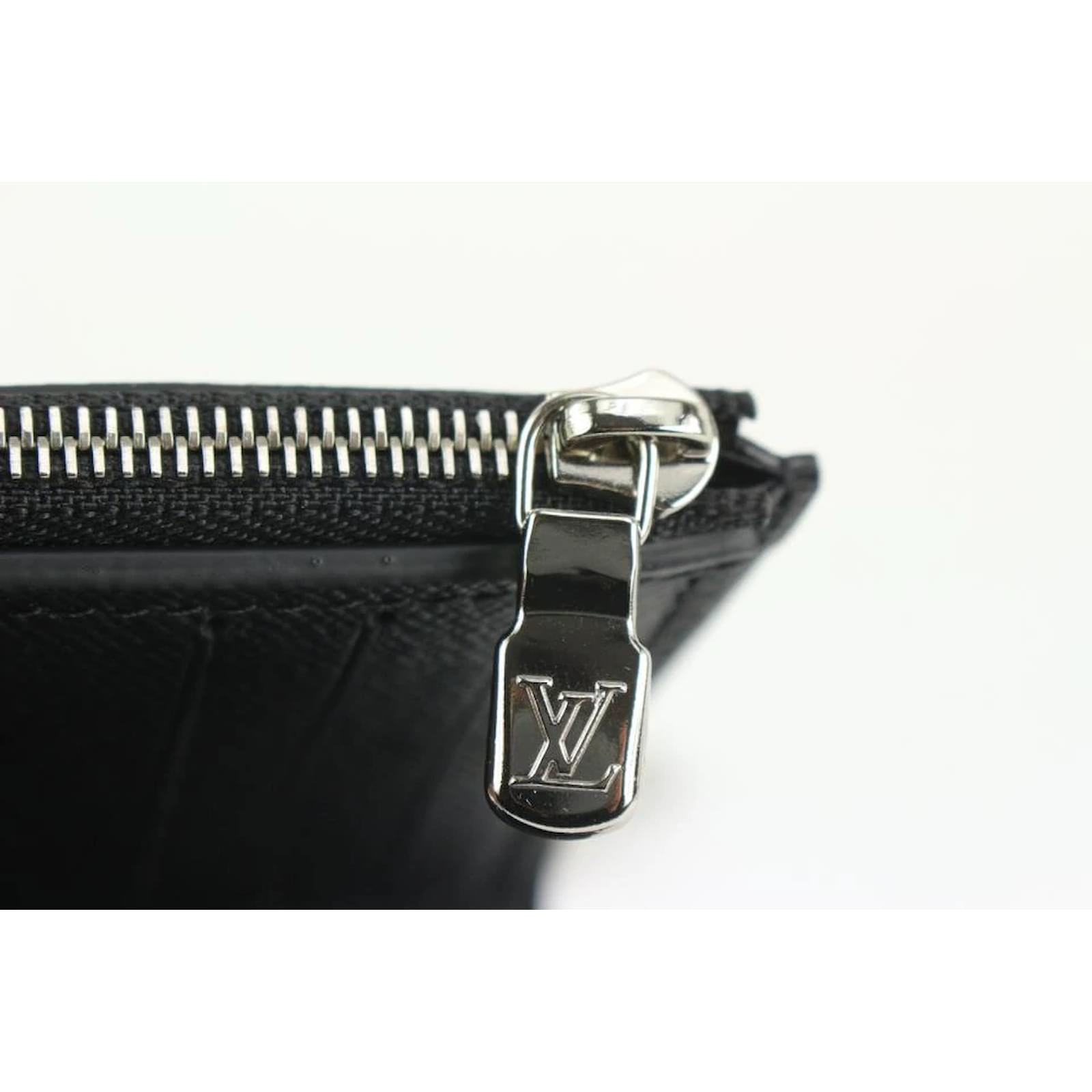 Louis Vuitton Supreme Black EPI Chain Wallet (SN2137)