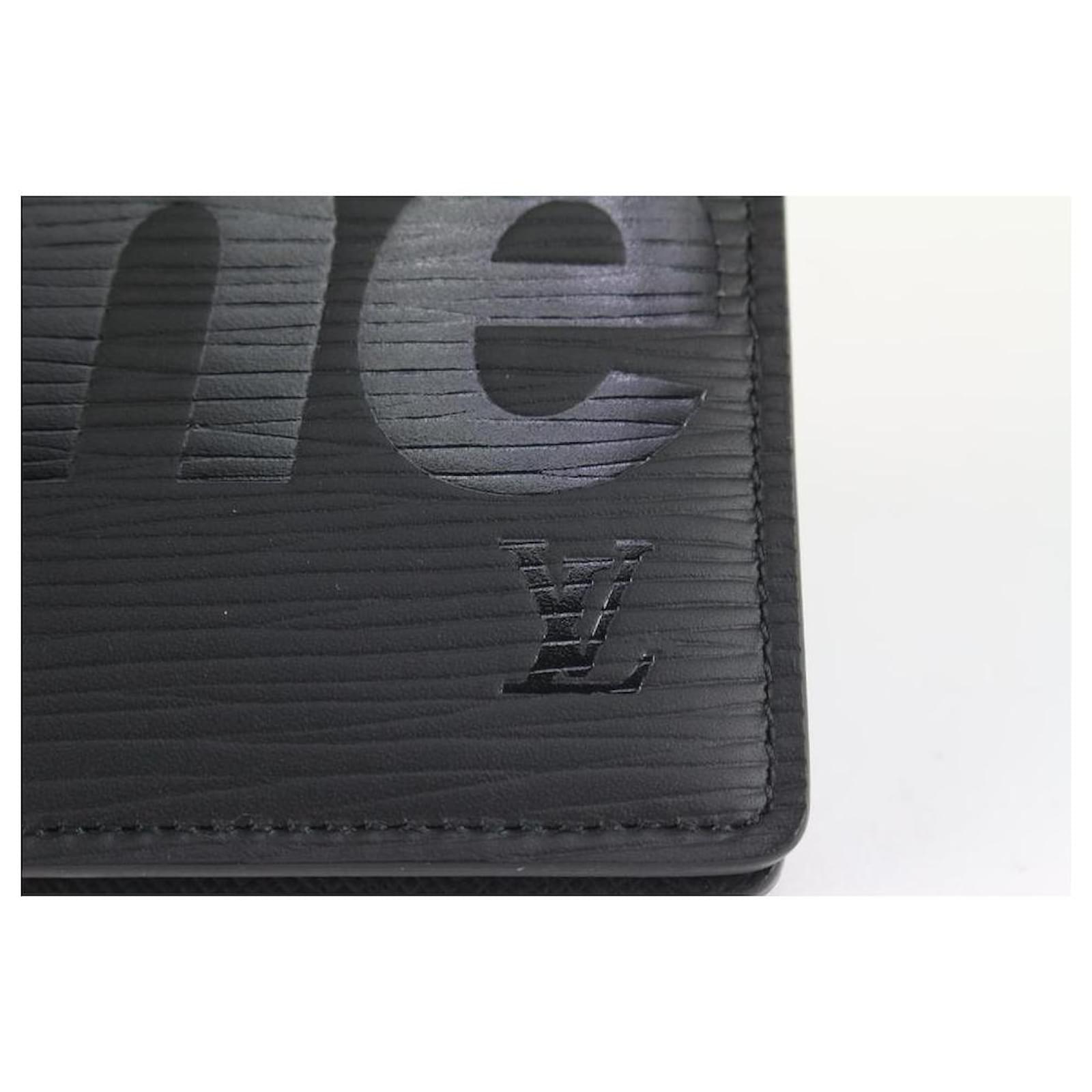 Louis Vuitton Cartera hombre LV x Supreme Black Epi Leather Noir Slender Cuero ref.441471 - Joli Closet