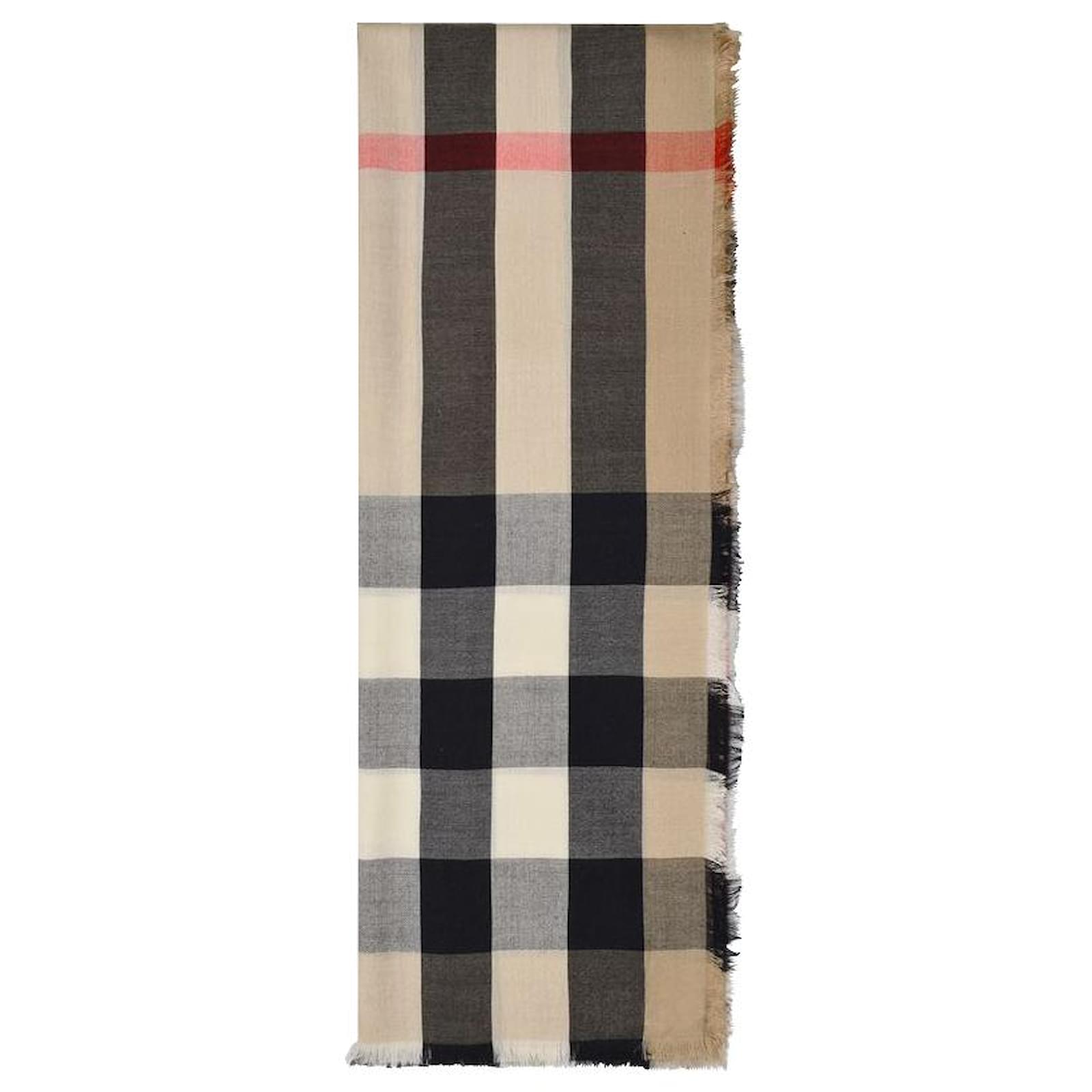 Burberry Half Mega Scarf in Beige Check Cachemire Flesh Cashmere Wool