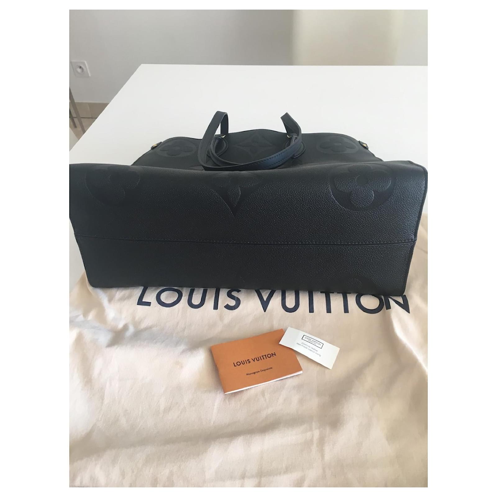 Louis Vuitton Borsa a tracolla LV Saumur nuova Nero ref.788041 - Joli Closet