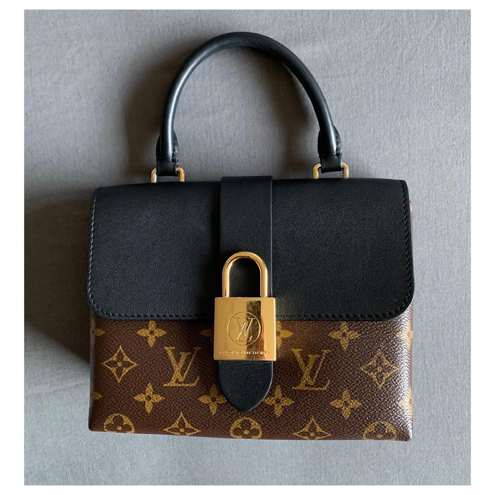 Louis Vuitton Lucky BB bag Cloth ref.762535 - Joli Closet