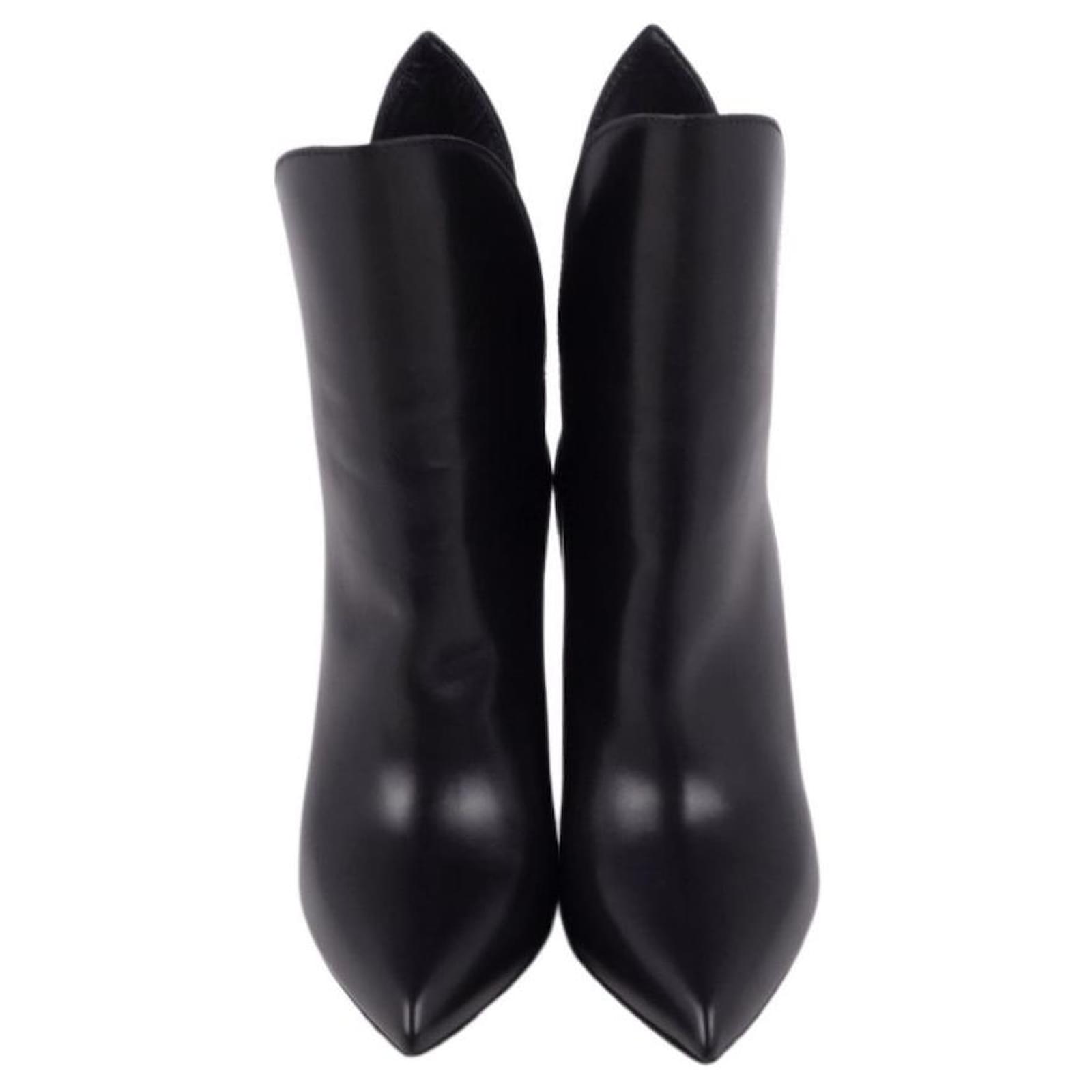 LOUIS VUITTON Botas Rodeo Queen Botas bajas Monogram piel de