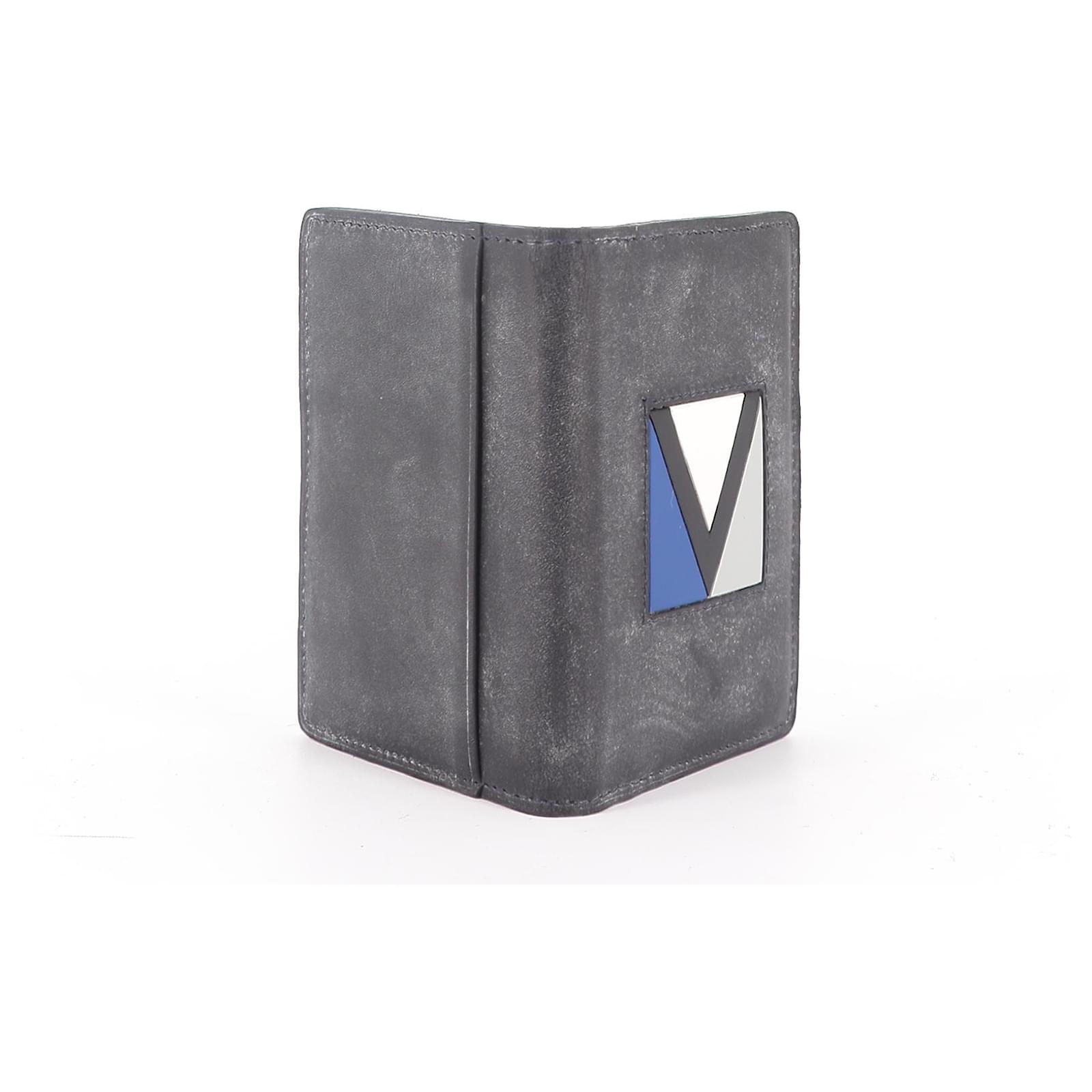 Louis Vuitton America's Cup cardholder Navy blue Leather ref.446734 - Joli  Closet