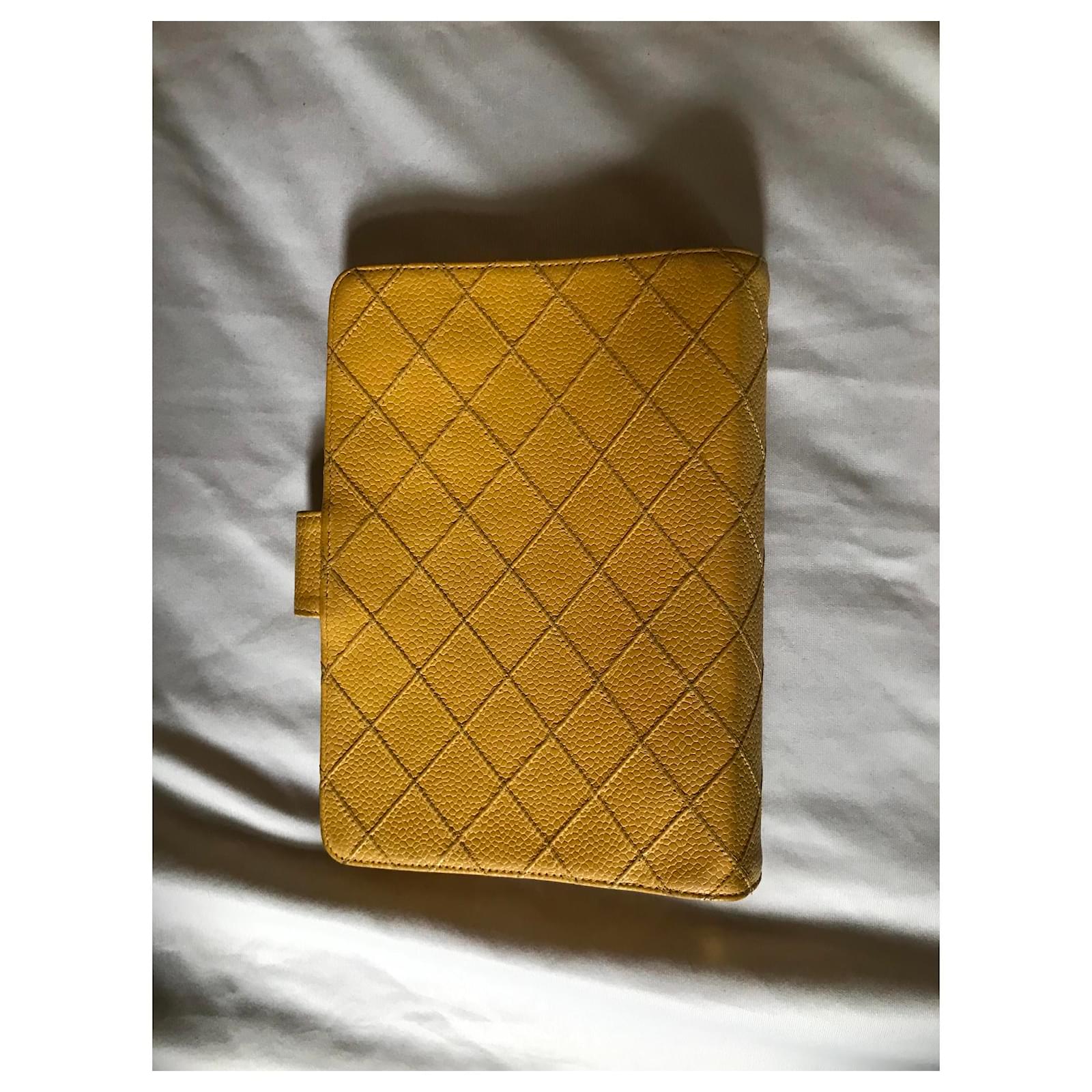 Chanel Timeless Leather Large Planner Agenda Cover – Just Gorgeous