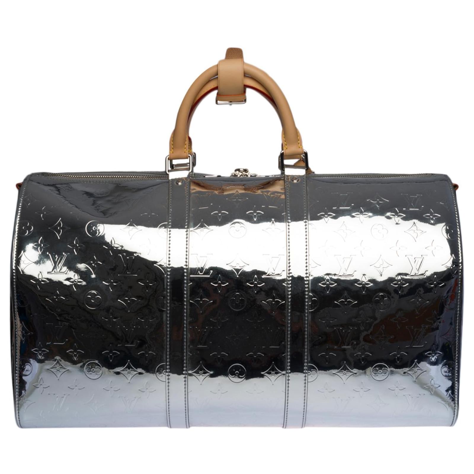 Louis Vuitton Keepall mirror Silvery Patent leather ref.340002 - Joli Closet