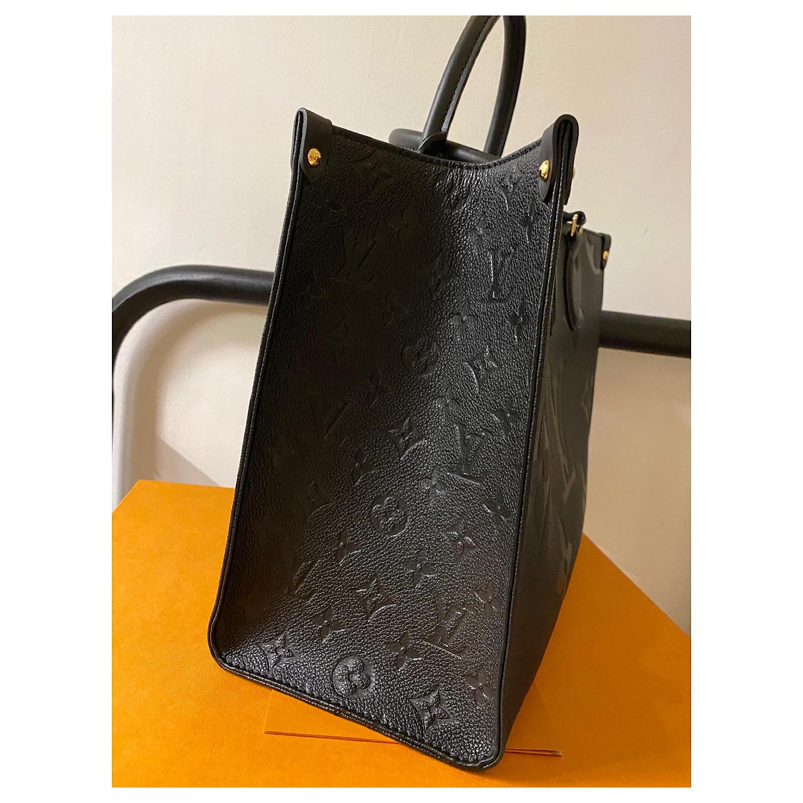 Louis Vuitton Black Monogram Infrarouge Palm Twist MM Leather Cloth  ref.874999 - Joli Closet