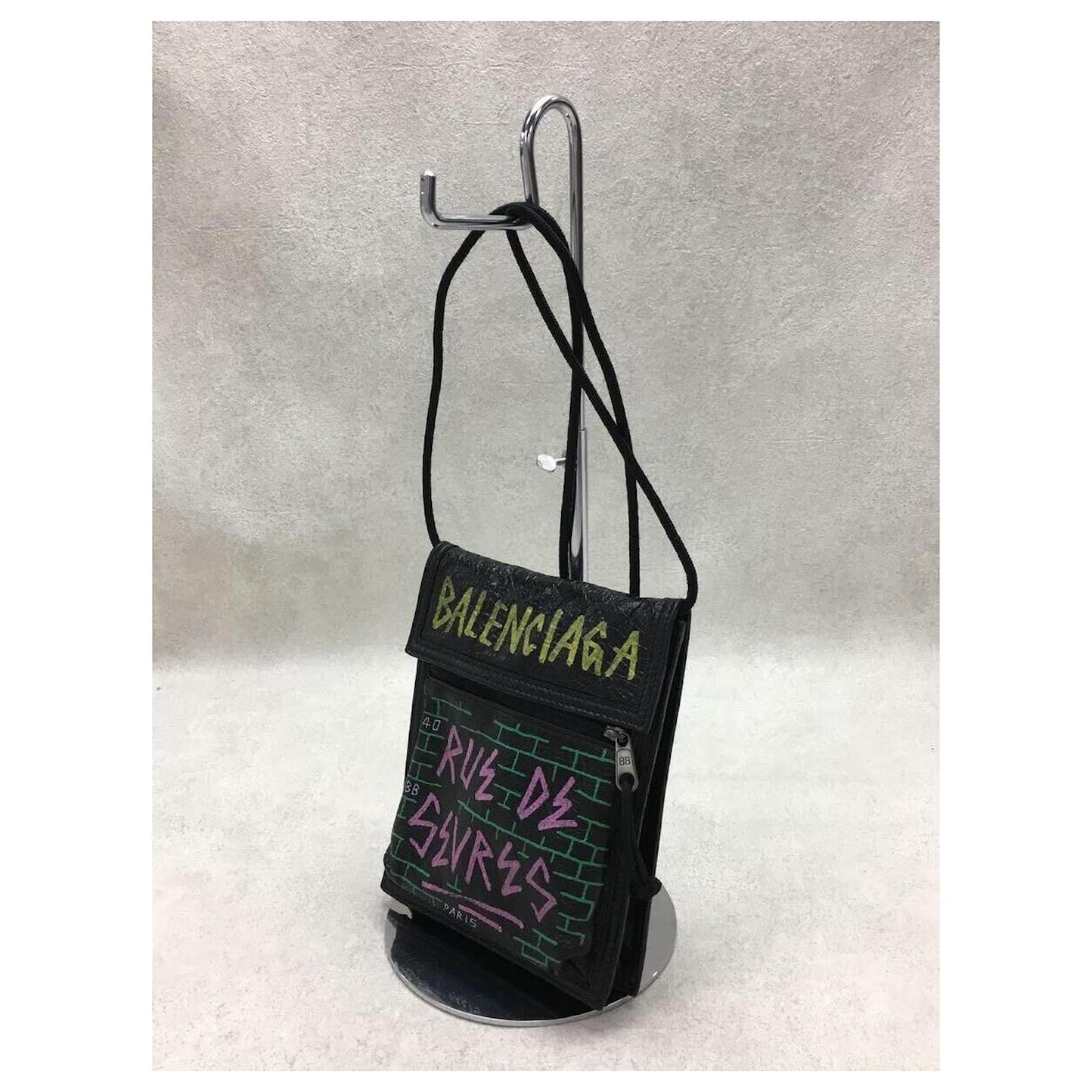 BALENCIAGA Graffiti / Shoulder bag / Leather / BLK / 532298
