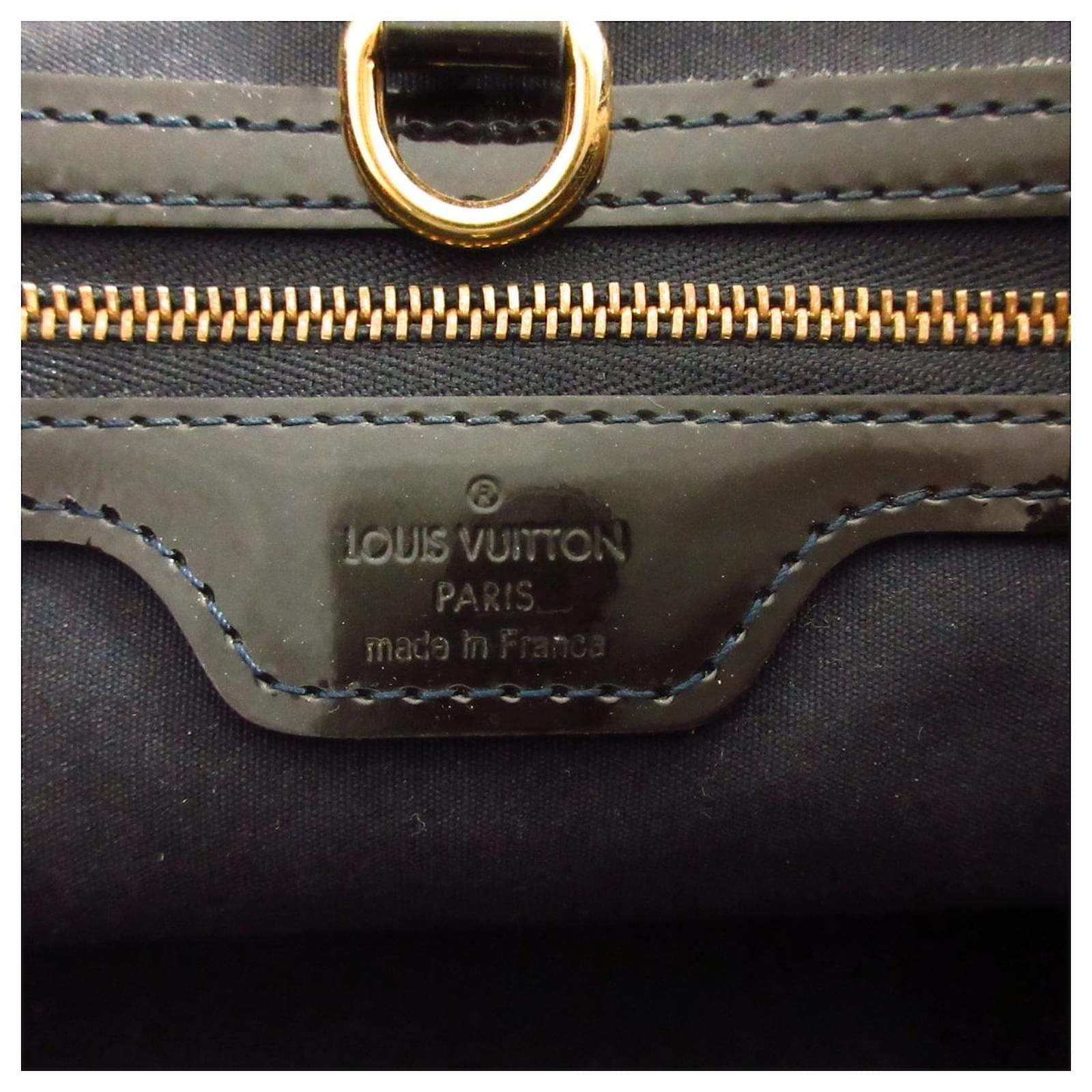 Louis Vuitton Wilshire Blue Patent leather ref.451033 - Joli Closet