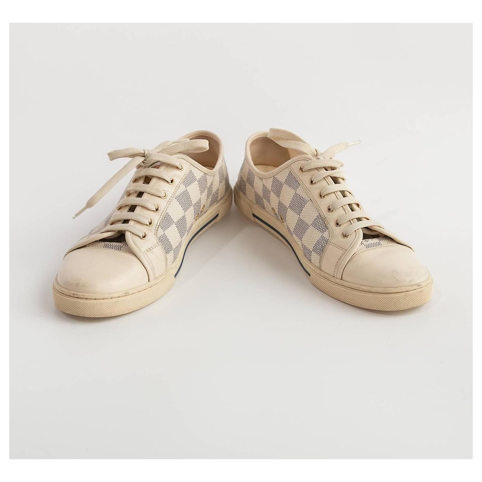 Louis Vuitton Sneakers Beige ref.958363 - Joli Closet