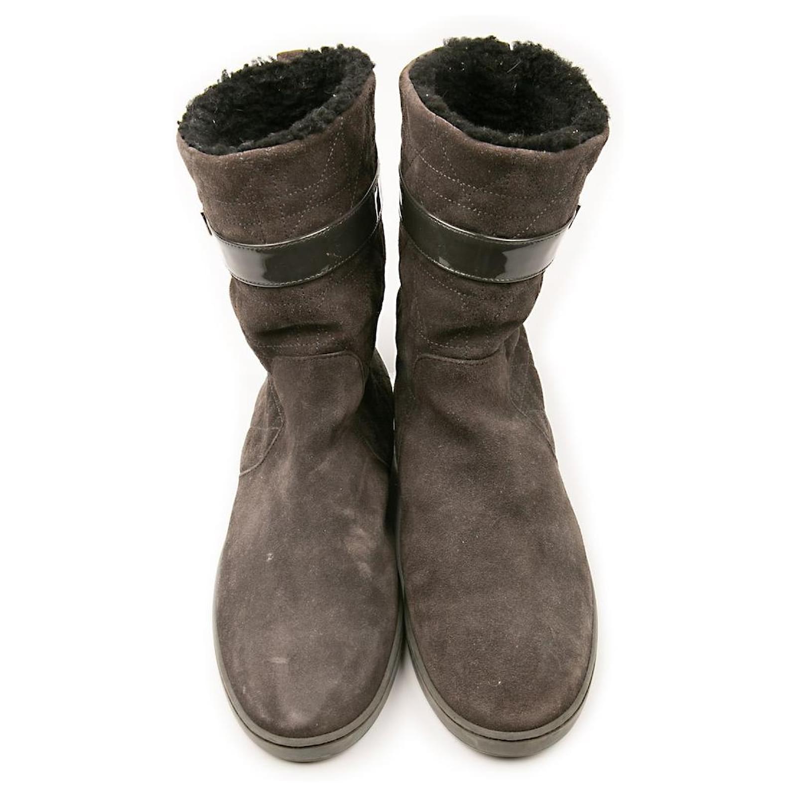 christian dior uggs