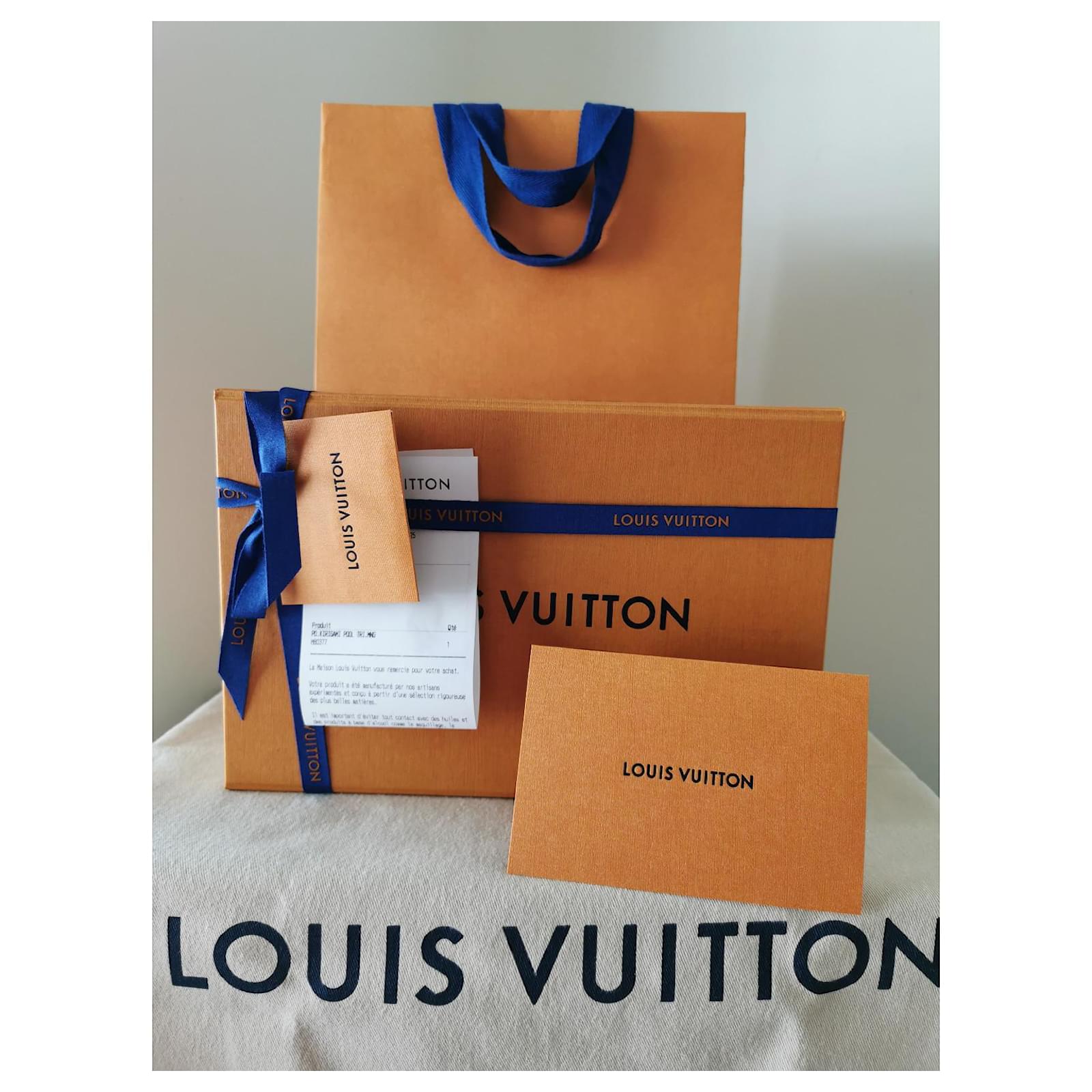 LOUIS VUITTON V line Shoulder Bag fur Black LV Auth th1021