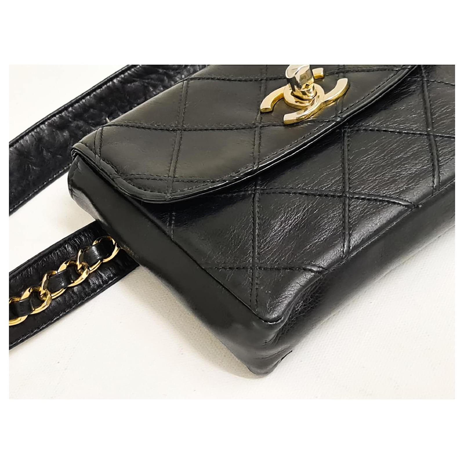 Chanel belt bag Black Leather ref.454667 - Joli Closet