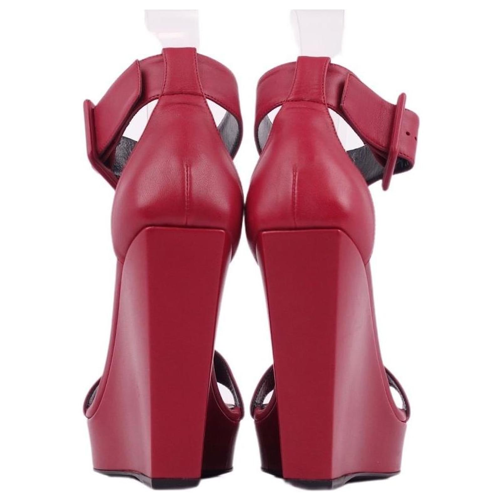 SAINT LAURENT PARIS Sandalias Suela Cuña Tira al Tobillo Zapatos Tacón Zapatos  Mujer Rojo Talla 36 (equivalente a 23 cm) Roja Cuero ref.455161 - Joli  Closet