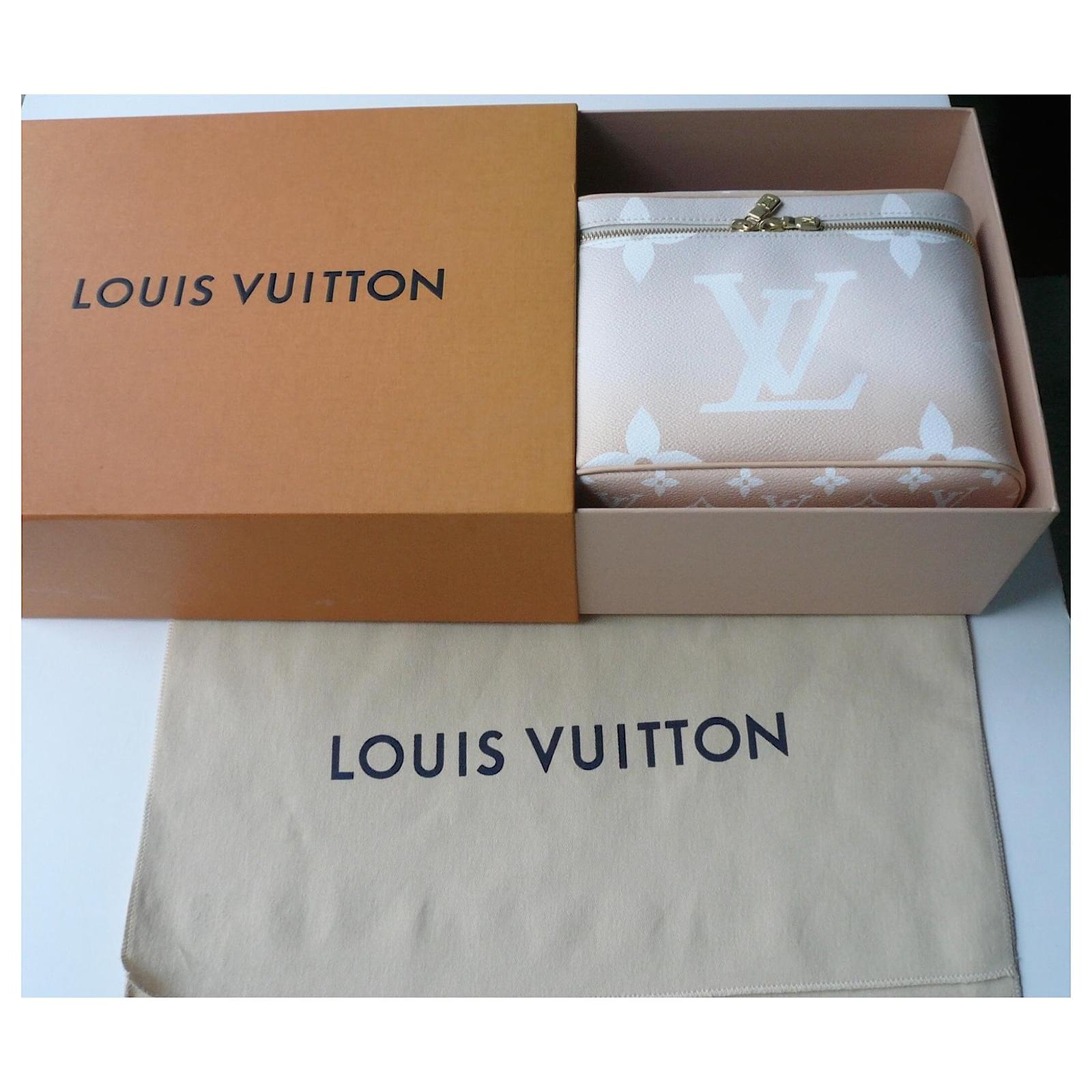 LOUIS VUITTON - NICE BB POOL MIST VANITY CASE - NEW Beige Cloth ref.571996  - Joli Closet