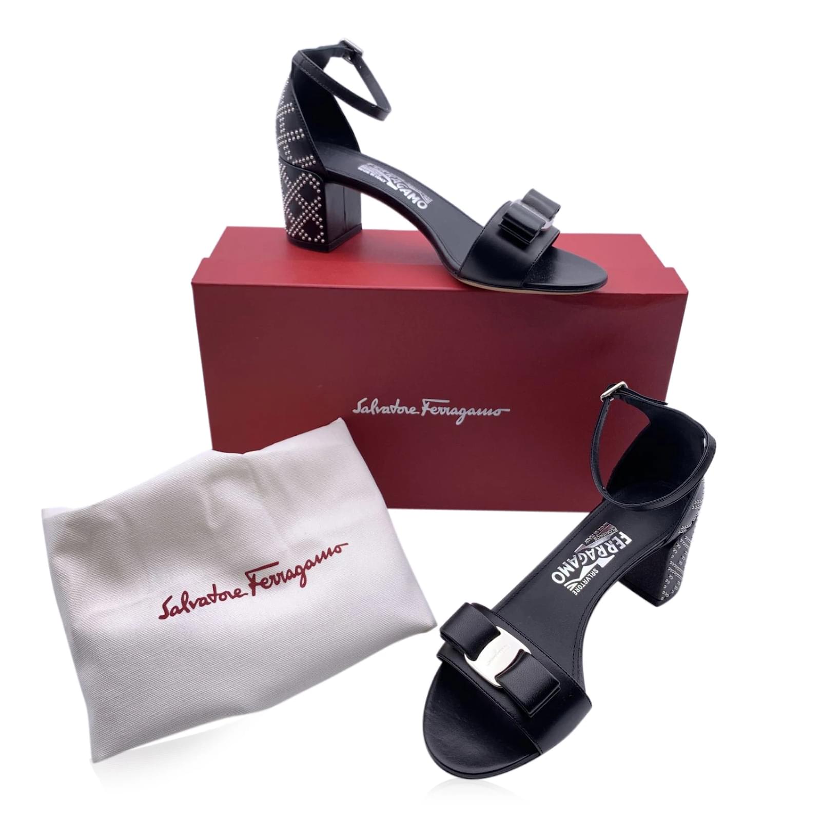 Ferragamo hot sale gavina sandal