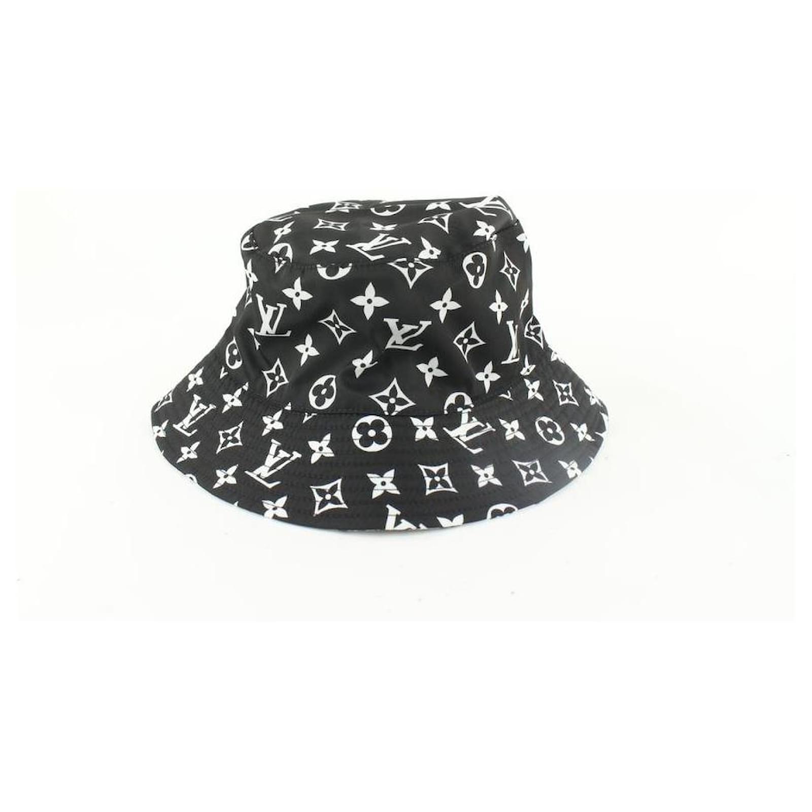 Louis Vuitton White x Black Monogram Bucket Hat Fisherman Cap ref
