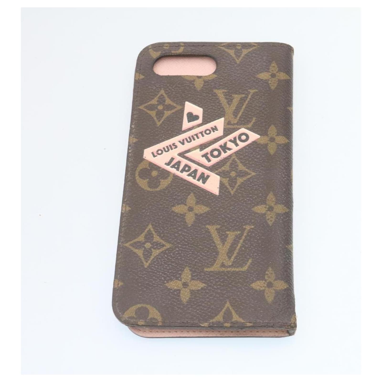 Louis Vuitton déformé LV Logo - Coque/étuis personnalisé pour votre  portable/tablette [coquezone] Coque Apple iPhone 13 personnalisée -  CoqueZone