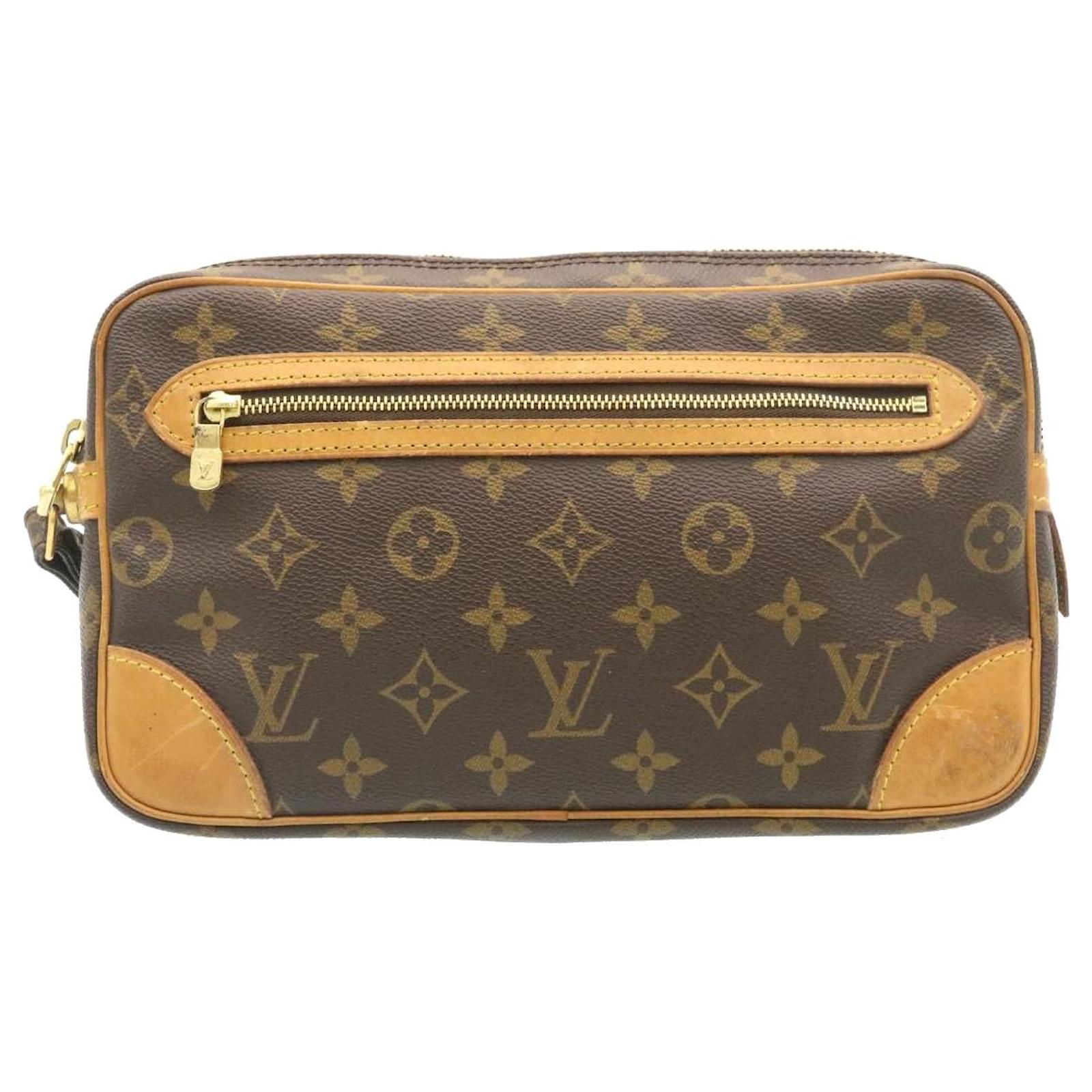 LOUIS VUITTON Monogram Marly Dragonne GM Clutch Bag M51825 LV Auth 31972  Cloth ref.673438 - Joli Closet