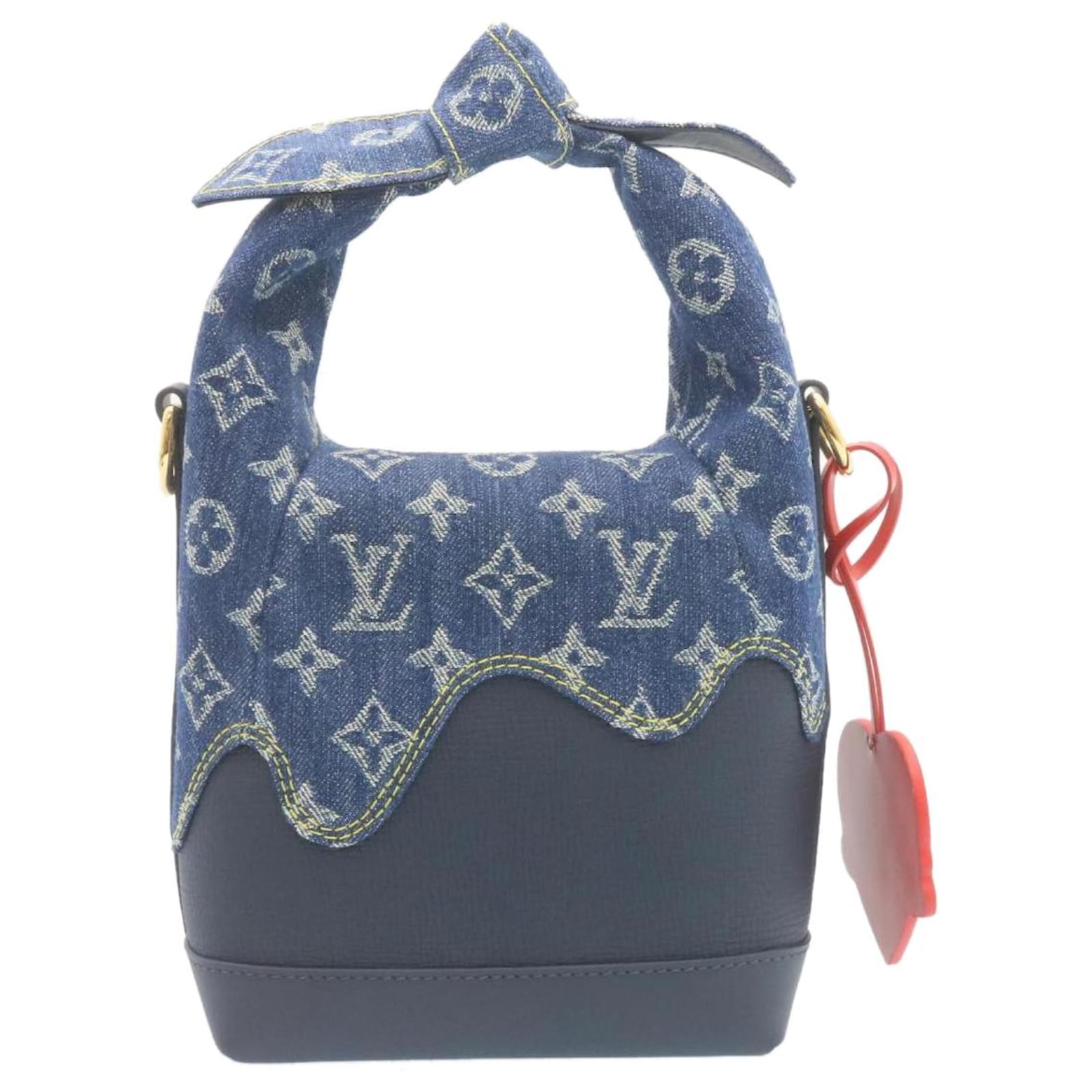 Louis Vuitton Cruiser Hobo